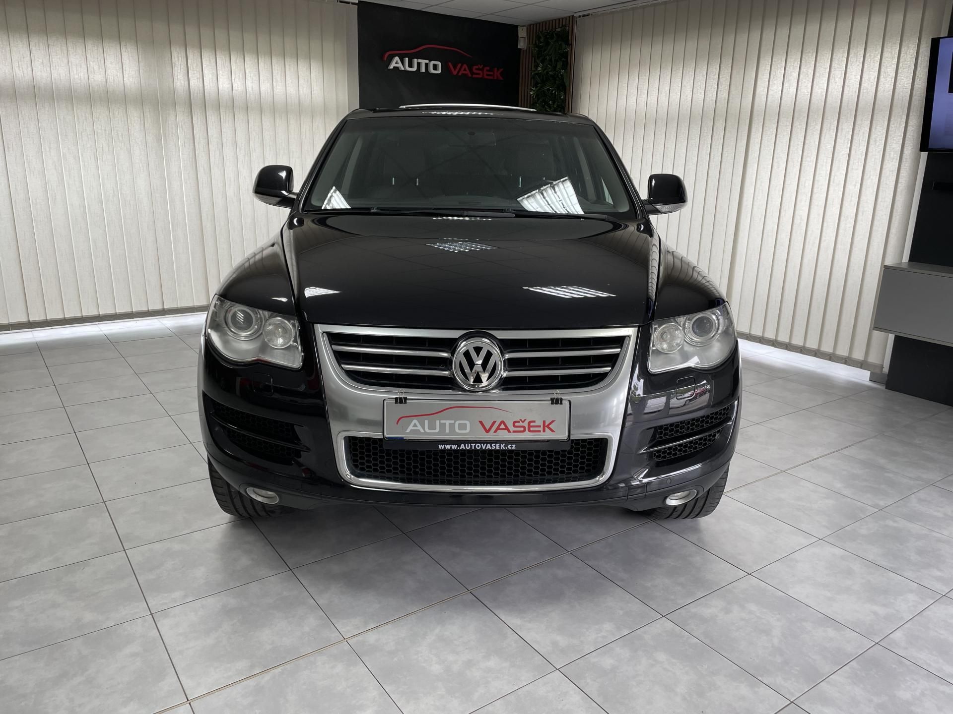 Volkswagen Touareg, 2.5 TDi ČR 6M 4X4 TZ 3500KG - fotka 4