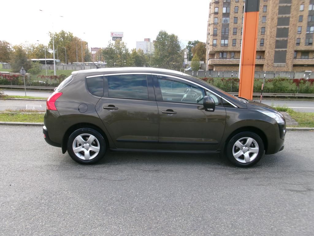 Peugeot 3008, 1.6 HDi KOUPENO ČR - fotka 5