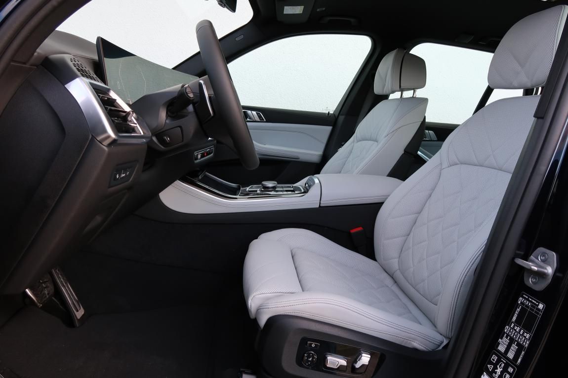 BMW X5, xDrive30d - fotka 2