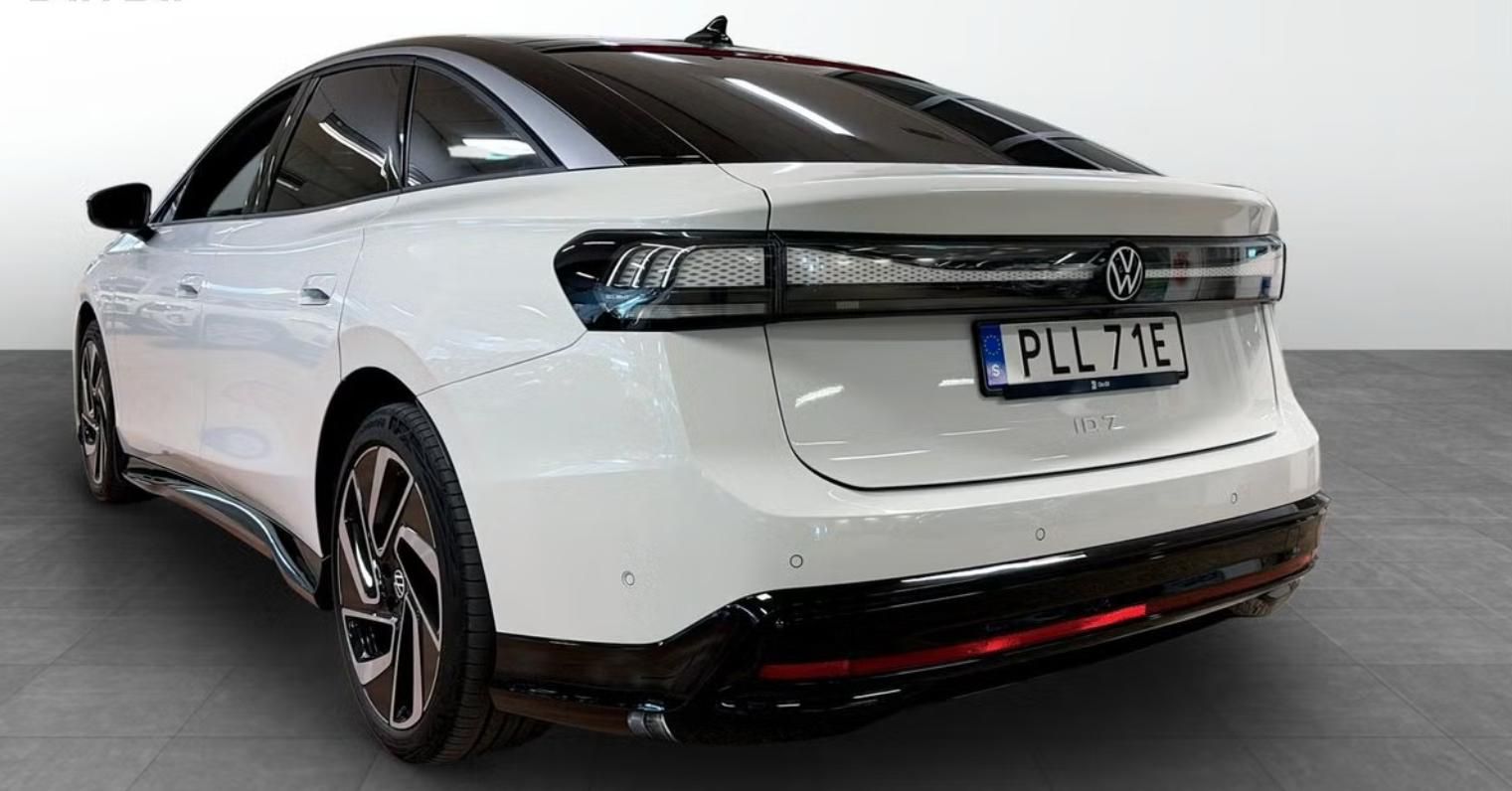 Volkswagen ID.7, Pro SoH 100% 360k Masáž Tažné - fotka 4