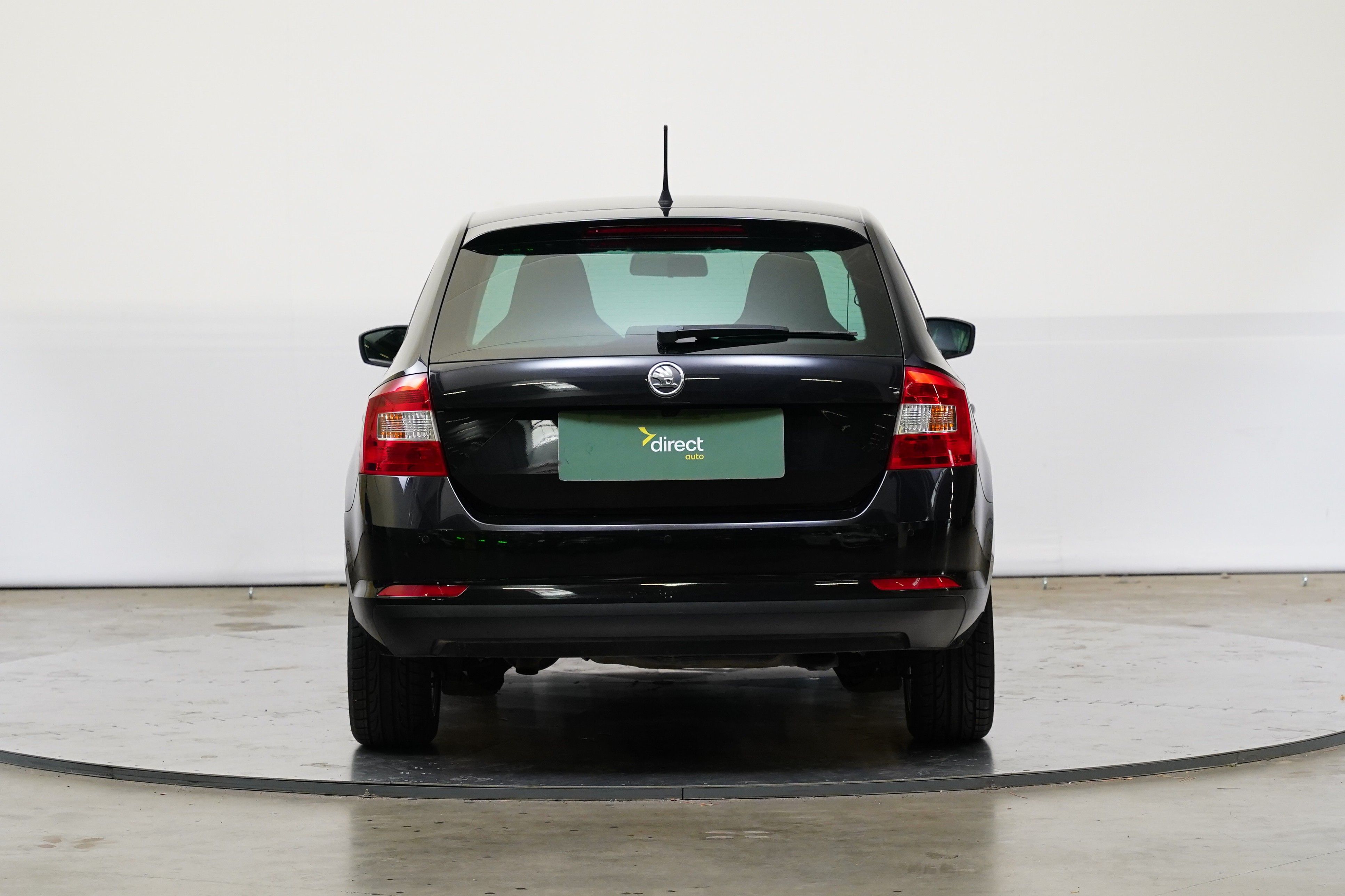 Škoda Rapid, 1.6 TDI 77 kW Elegance - fotka 6
