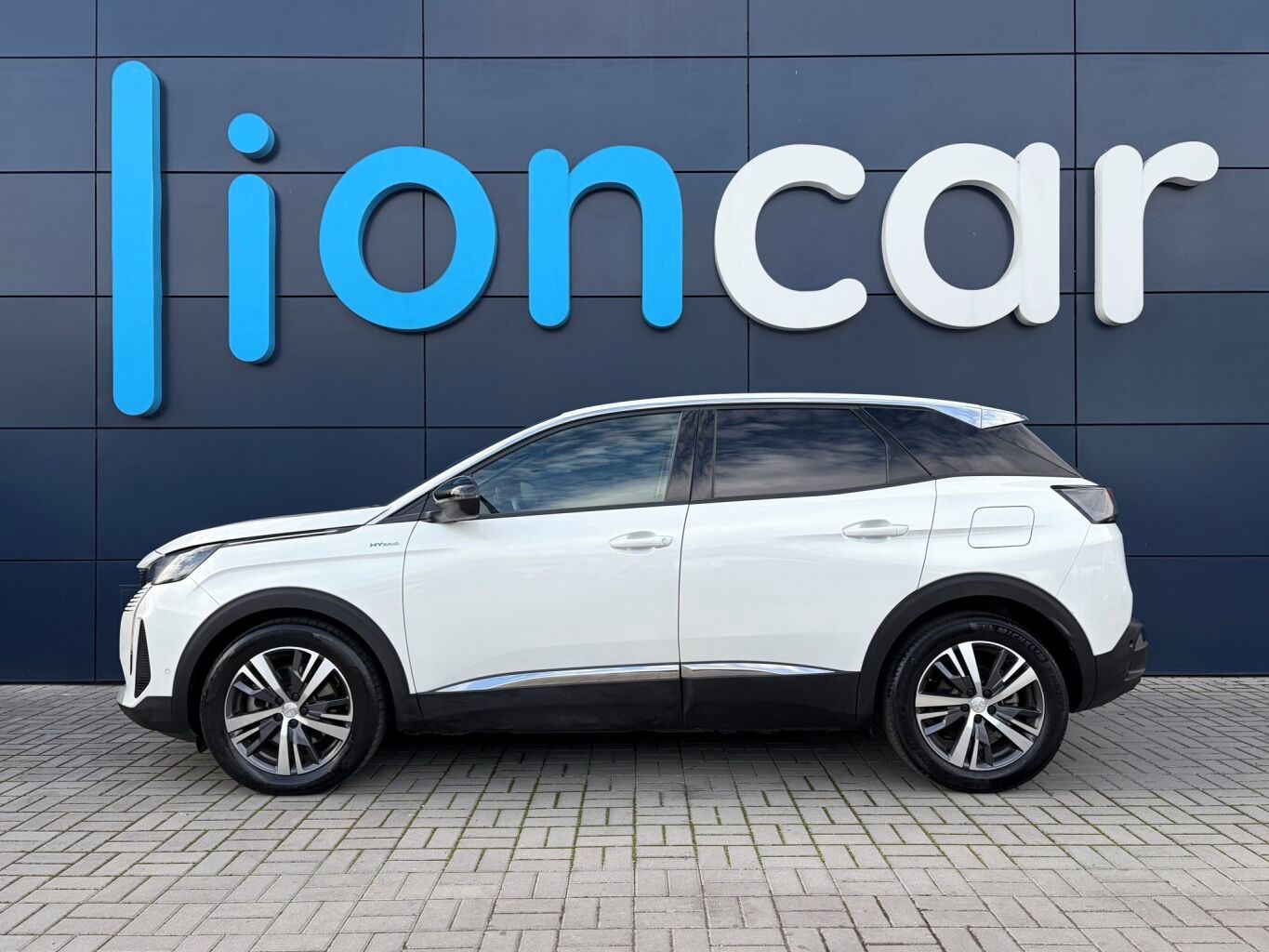 Peugeot 3008, ALLURE PACK, 225k, 1.6 Plug-In - fotka 4