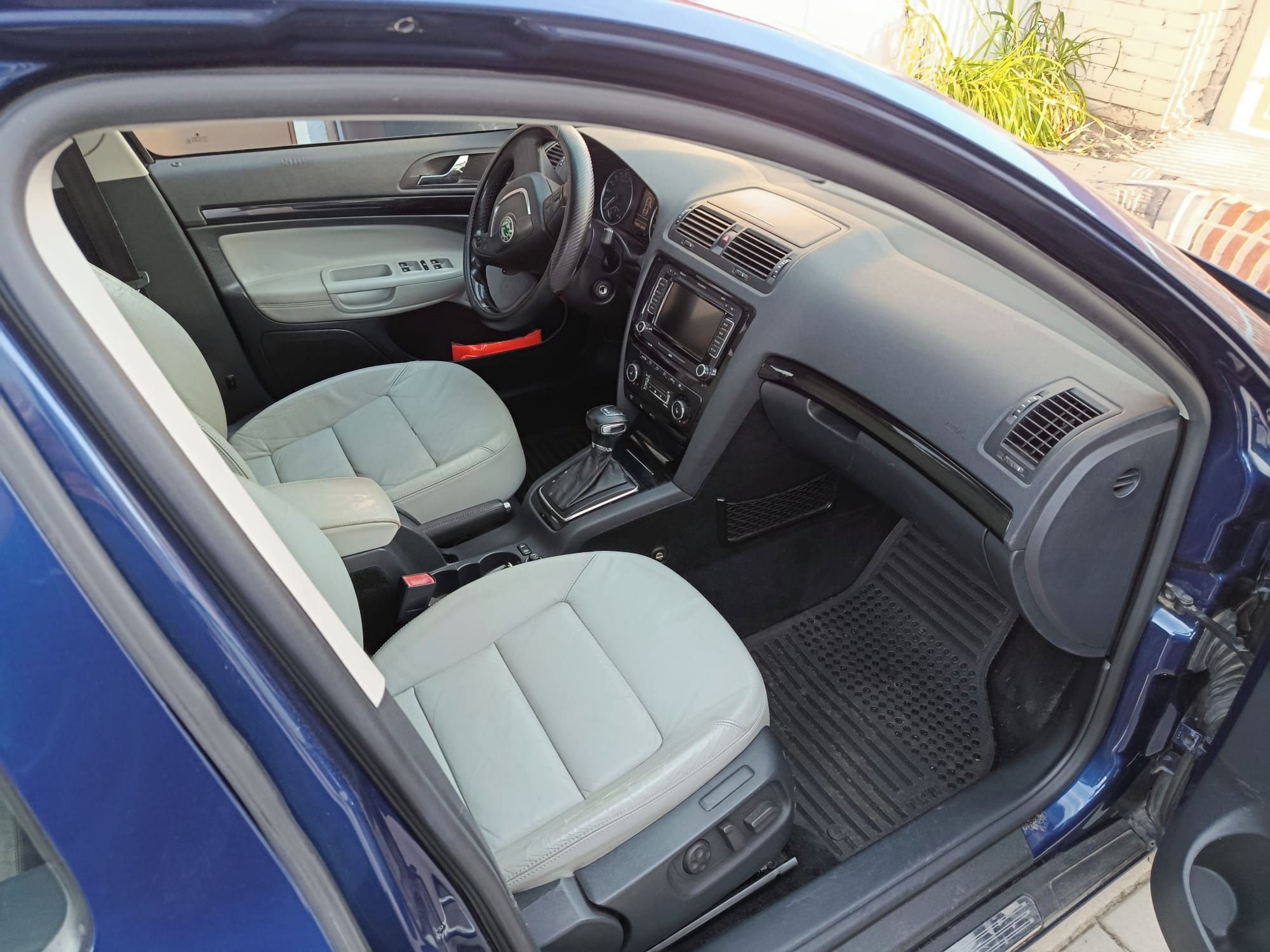 Škoda Octavia - fotka 3