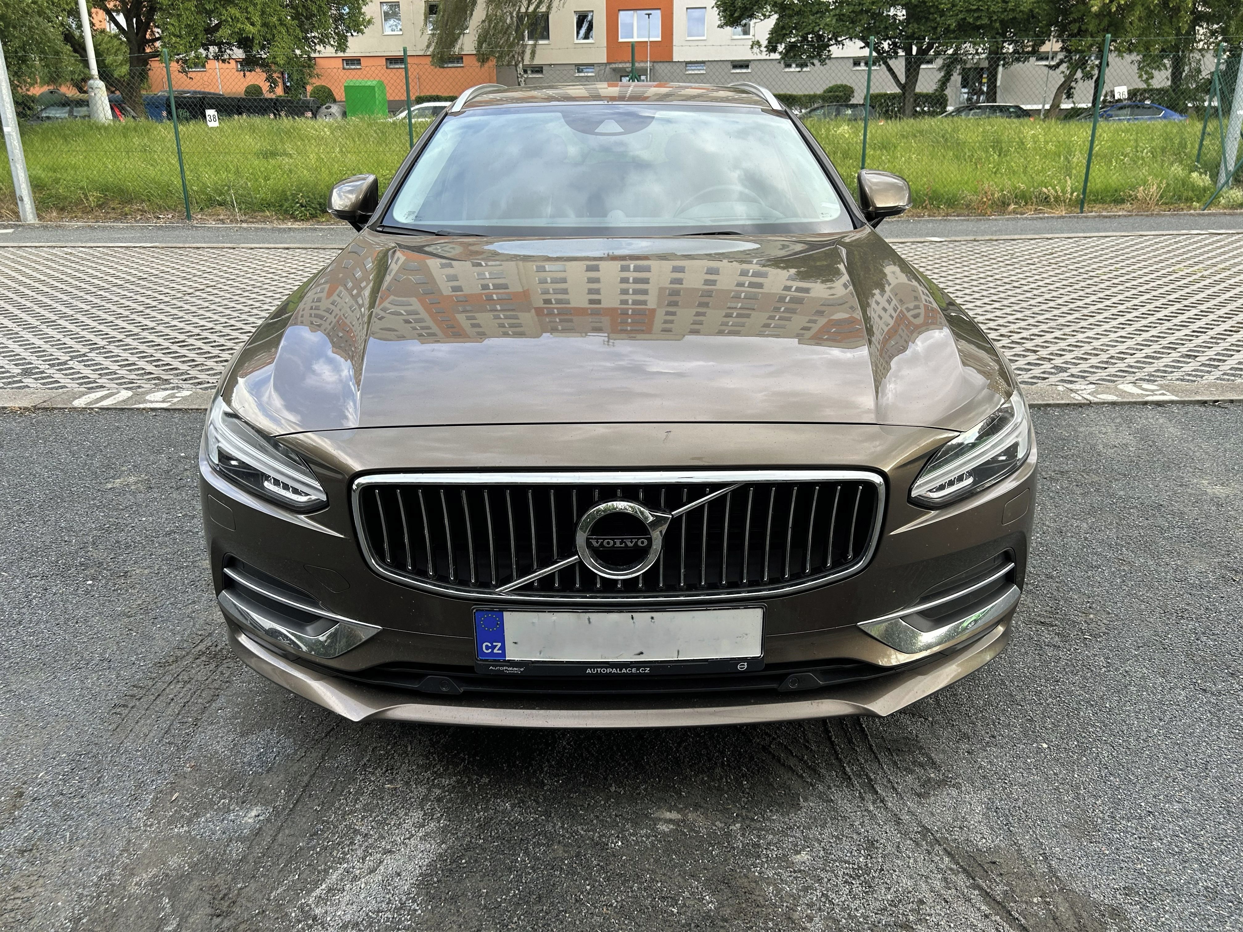 Volvo V90, D5 Inscription, AWD, Polestar - fotka 6
