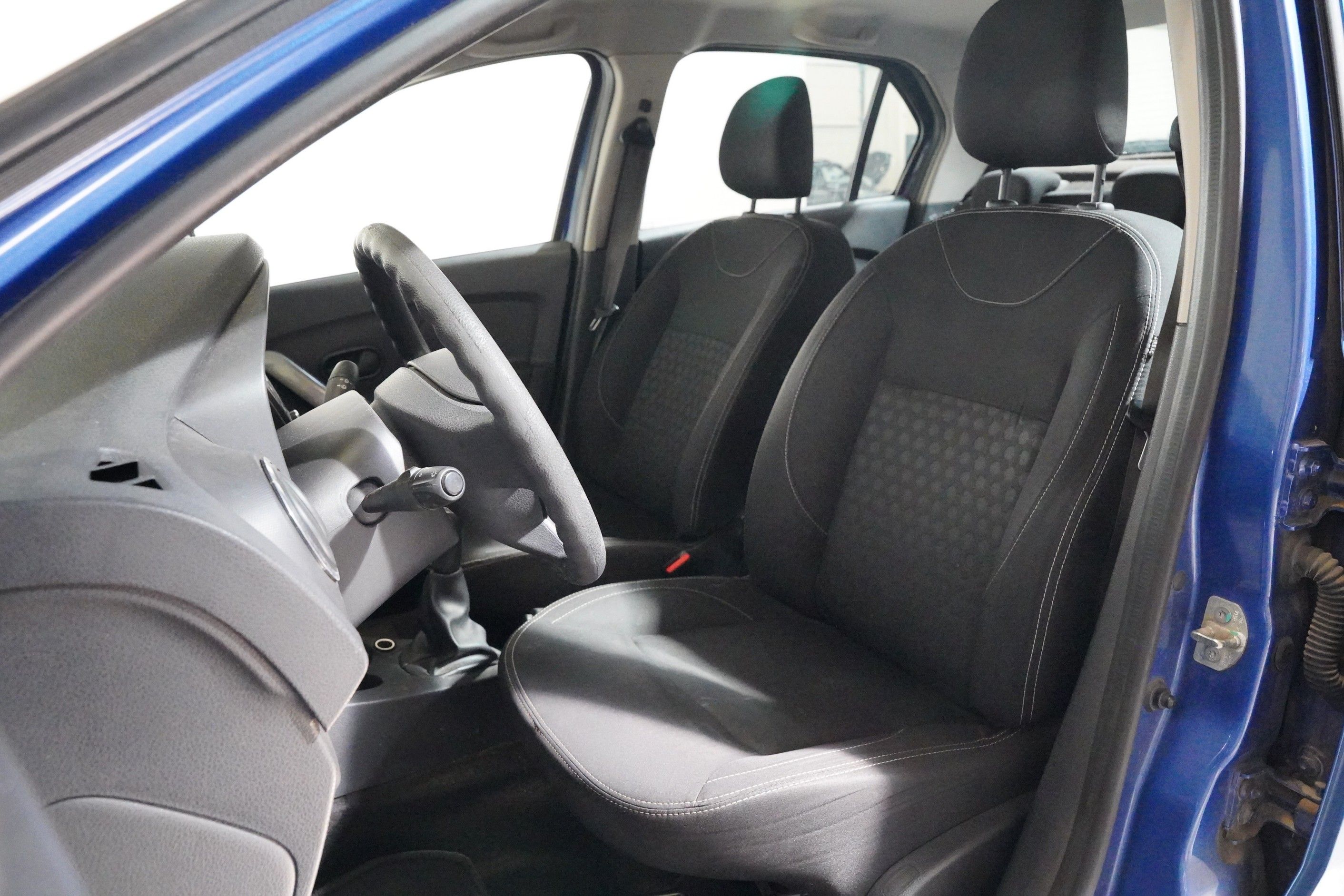 Dacia Logan, 1.2 16V 55 kW Arctica - fotka 6