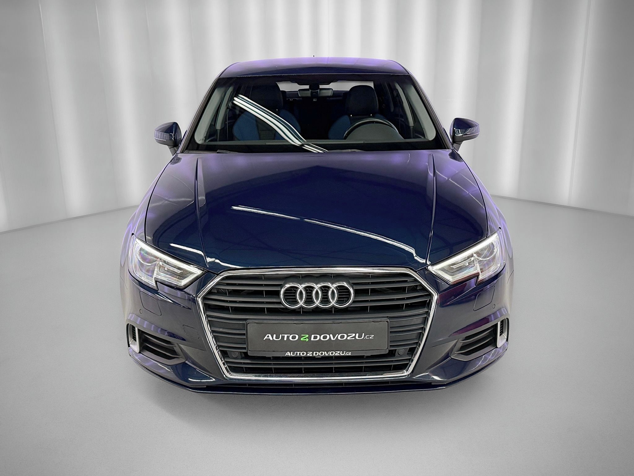 Audi A3, 1.6 TDI LIMOUSINE SPORT - fotka 2