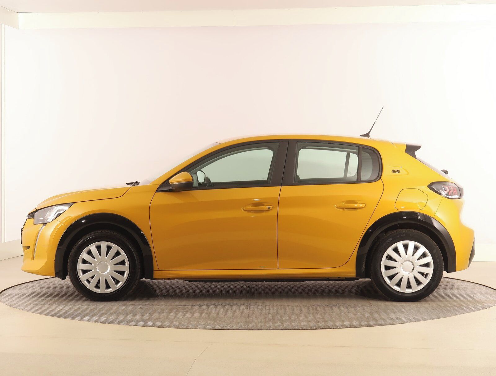 Peugeot 208, 50 kWh, SoH 93%, Active - fotka 3