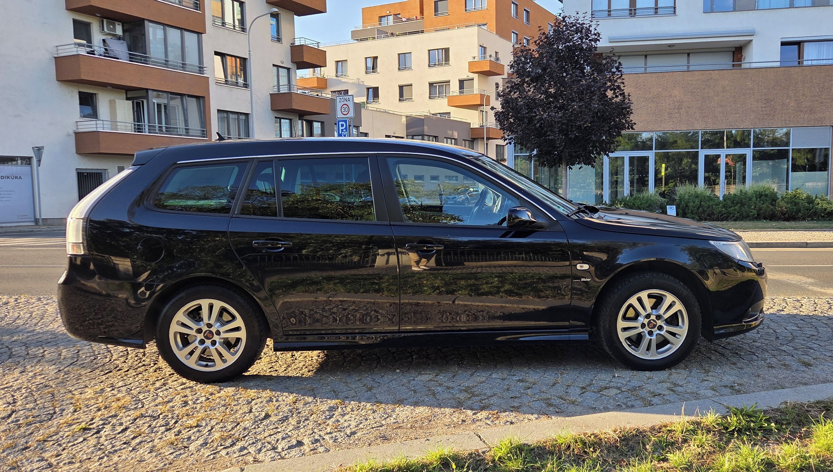 Saab 9-3, 2.0t, 129kW - 2.majitel - fotka 4