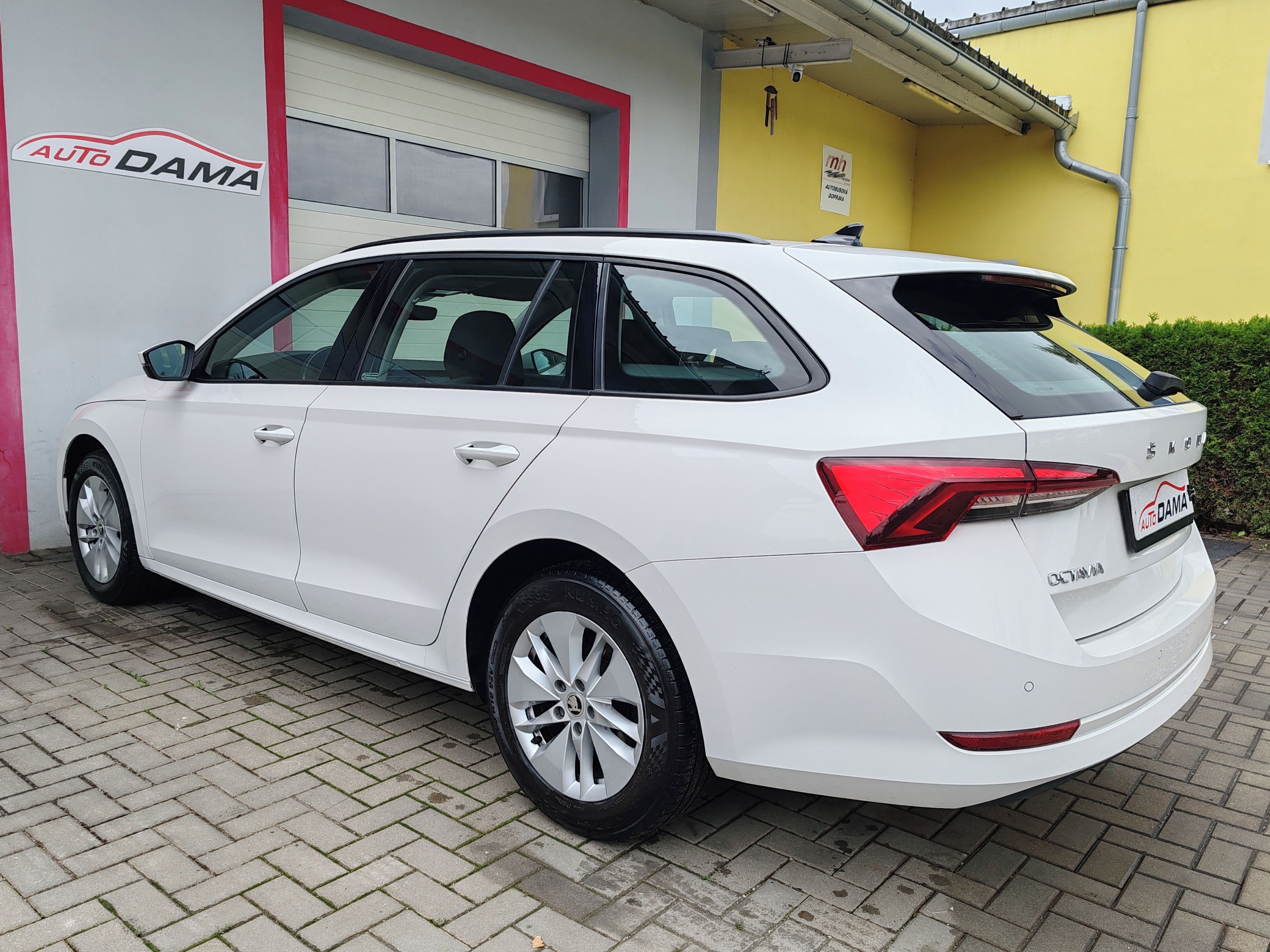 Škoda Octavia, 2.0TDI Ambition 1 Maj*ČR*DPH - fotka 6