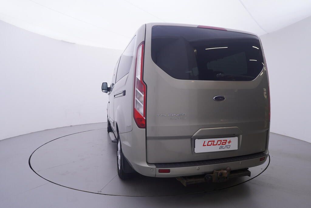 Ford Tourneo Custom, 2.0 TDCi 96 kW - fotka 4