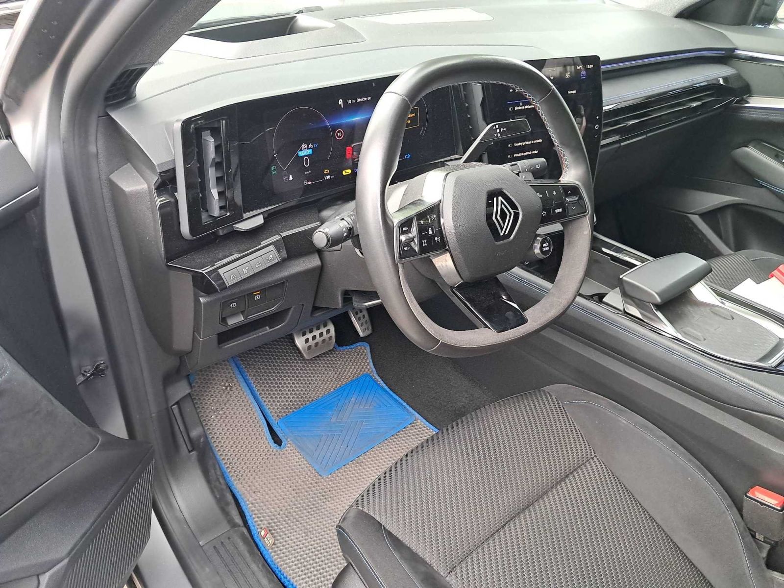 Renault Espace, E-Tech FHEV 200, esprit Alpine - fotka 3