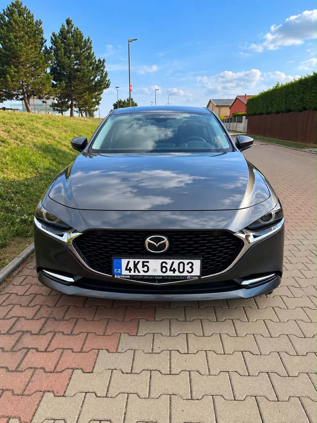 Mazda 3, 2.0 Skyactiv-X 132 kW, - fotka 2