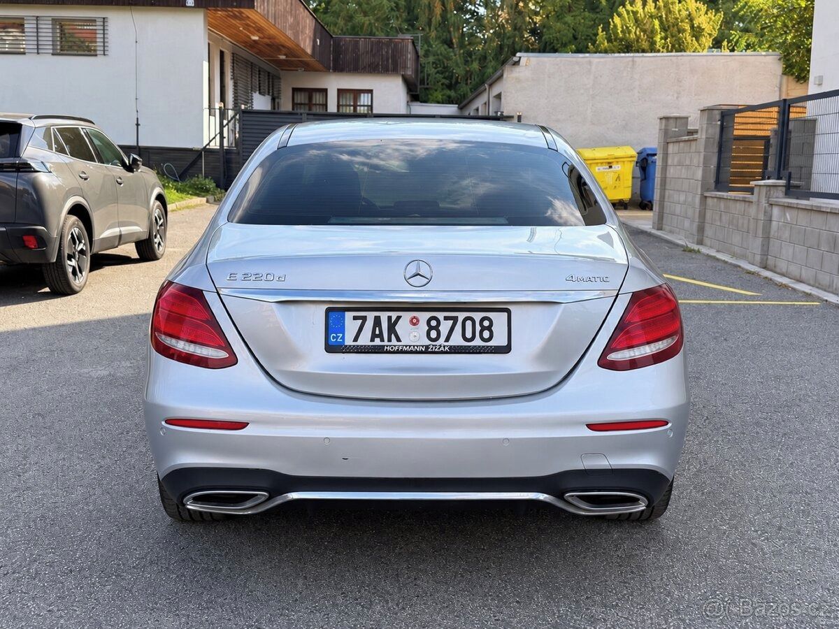 Mercedes-Benz Třídy E, Mercedes Benz E 220d | DPH - fotka 2