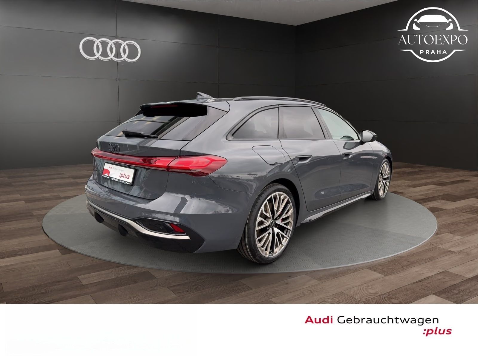 Audi A5, Avant TDI quattro S line * - fotka 2