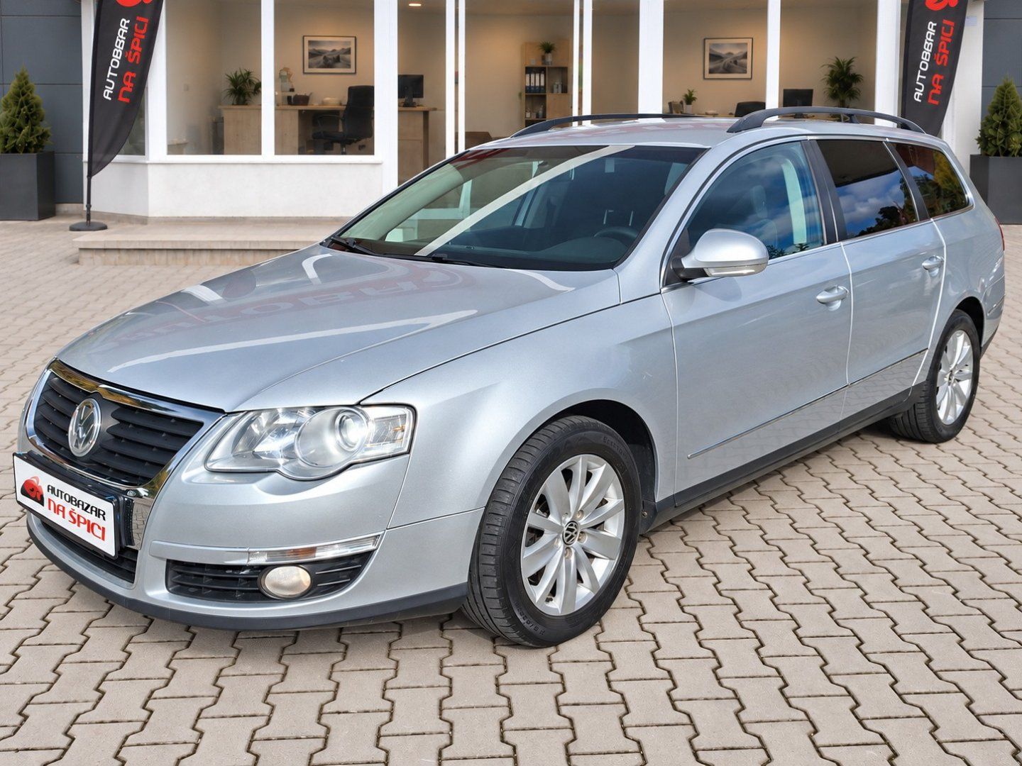 Volkswagen Passat, 2.0TDI 103kW 6M -KAMERA-T.ZAŘ. - fotka 4