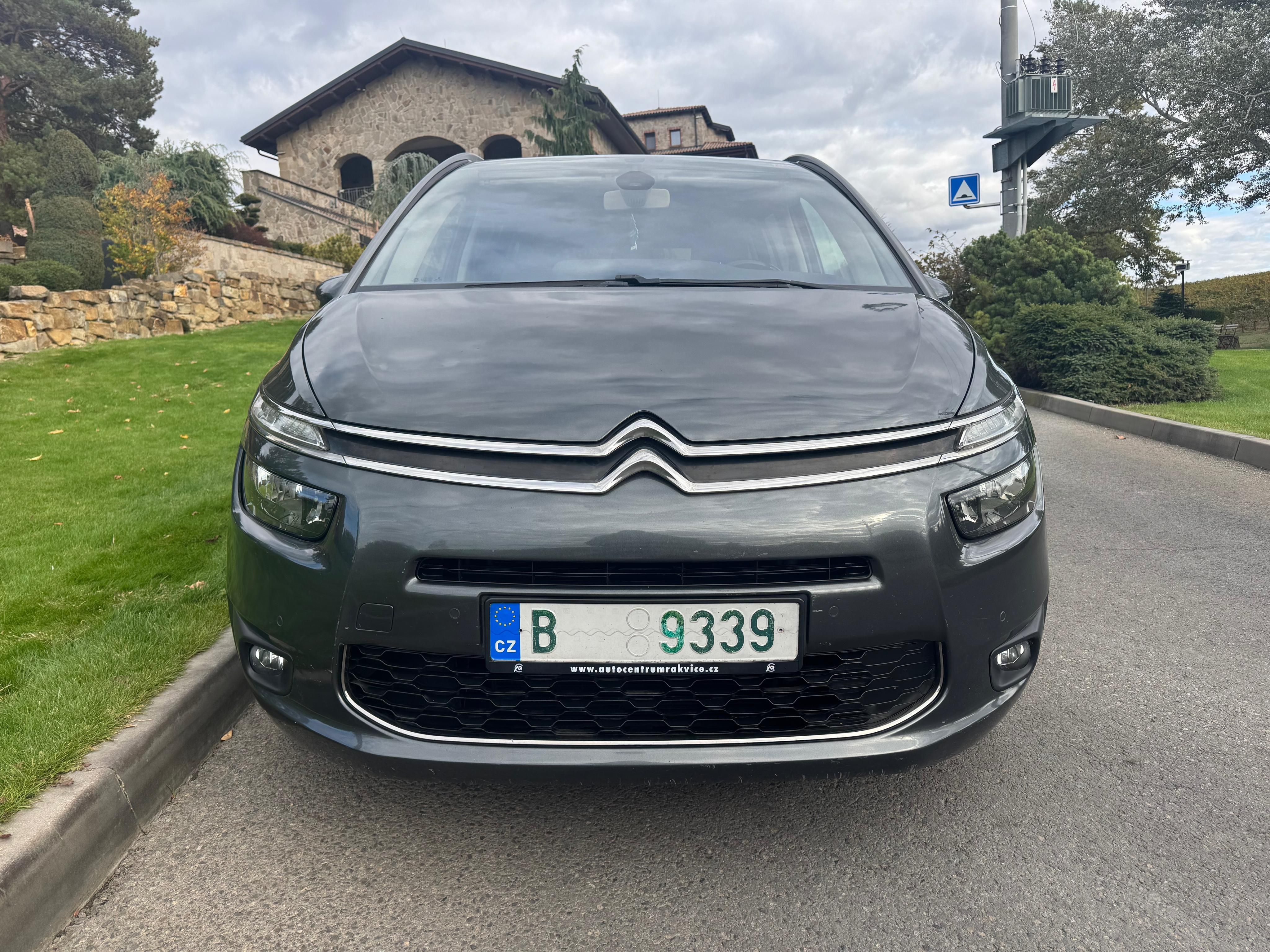 Citroën C4 Picasso, 1.6 HDi AUT NAV 88KW 7-Míst - fotka 3