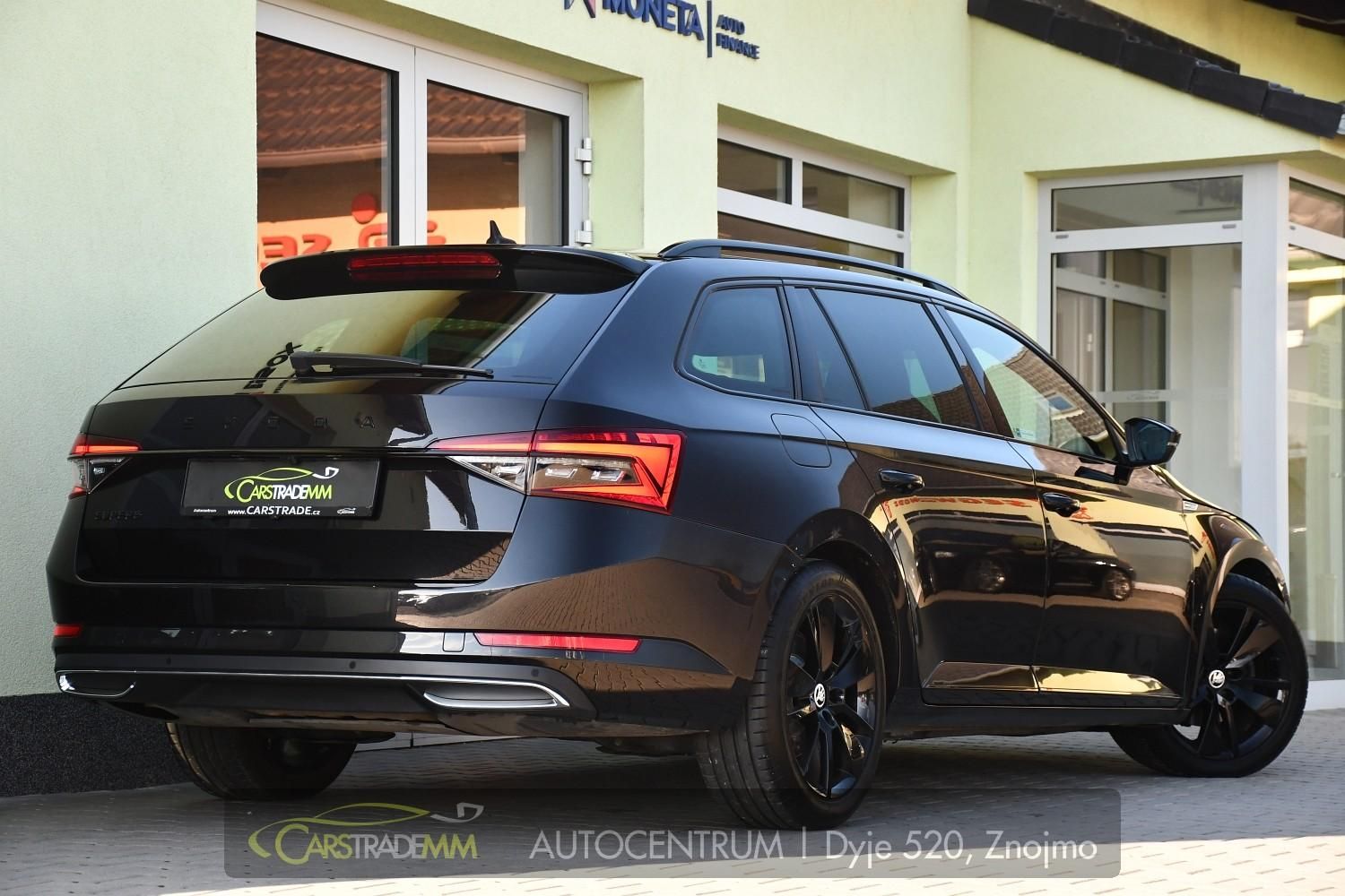 Škoda Superb, 2,0TDI SPORTLINE DSG ČR 1.MAJ - fotka 5