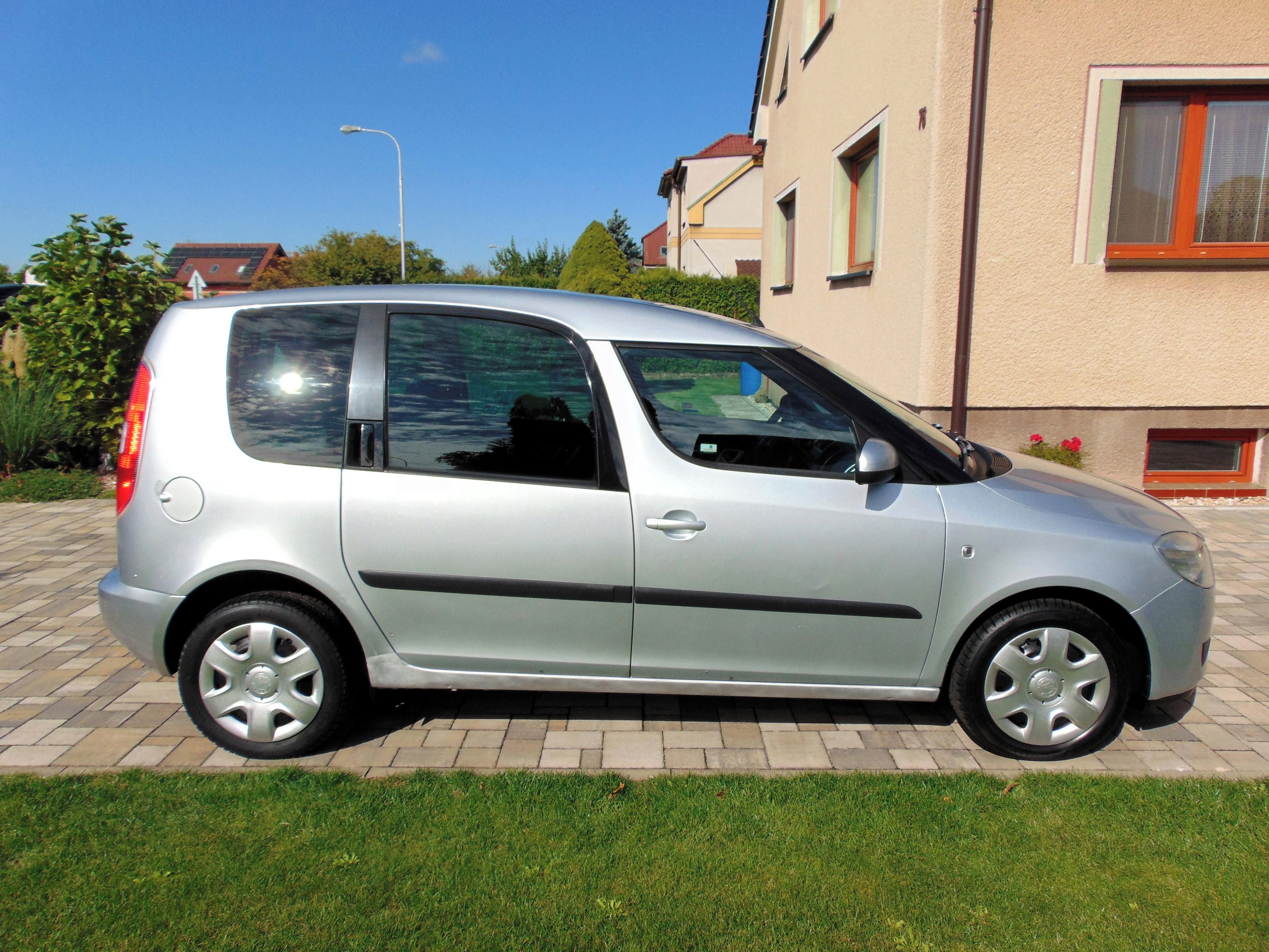 Škoda Roomster, ČR,2.MAJ,KLIMA,PO SERVISE - fotka 4