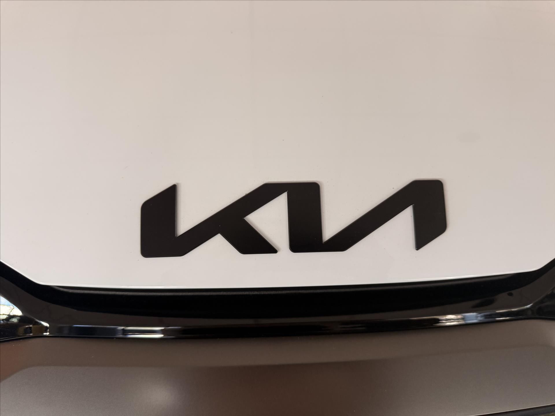 Kia Sportage, 1,6 T-GDi DCT BLACK EDITION - fotka 2