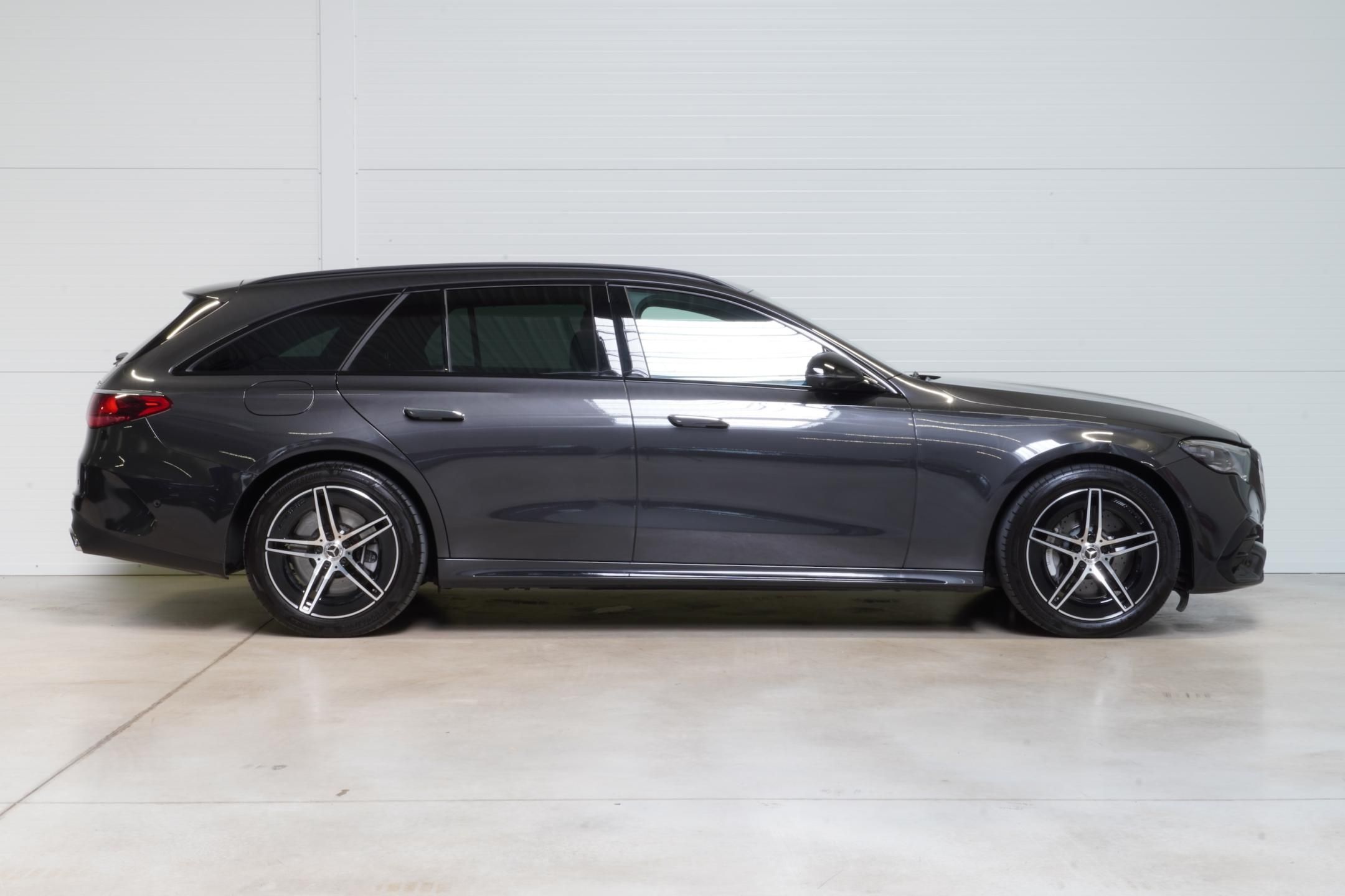 Mercedes-Benz Třídy E, E450D,4M,HYPERSCREEN,TZ,NZ.TOP - fotka 4