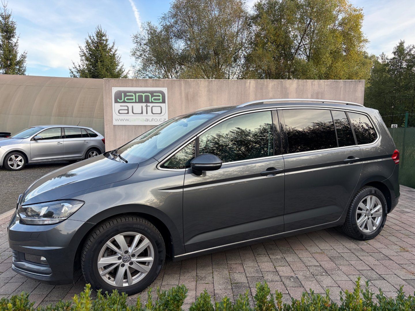 Volkswagen Touran, 1,5TSI 110kW HIGHLINE TAŽNÉ - fotka 4