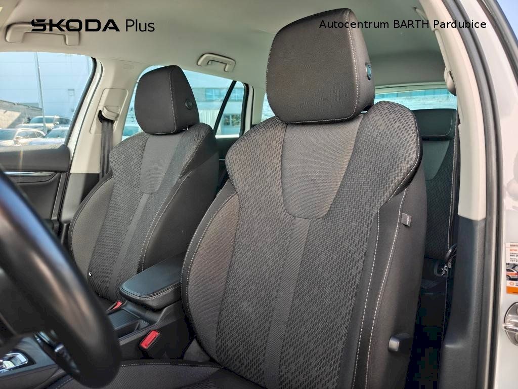 Škoda Octavia, Combi / 1,5 TSI / 110 kW / Sty - fotka 6