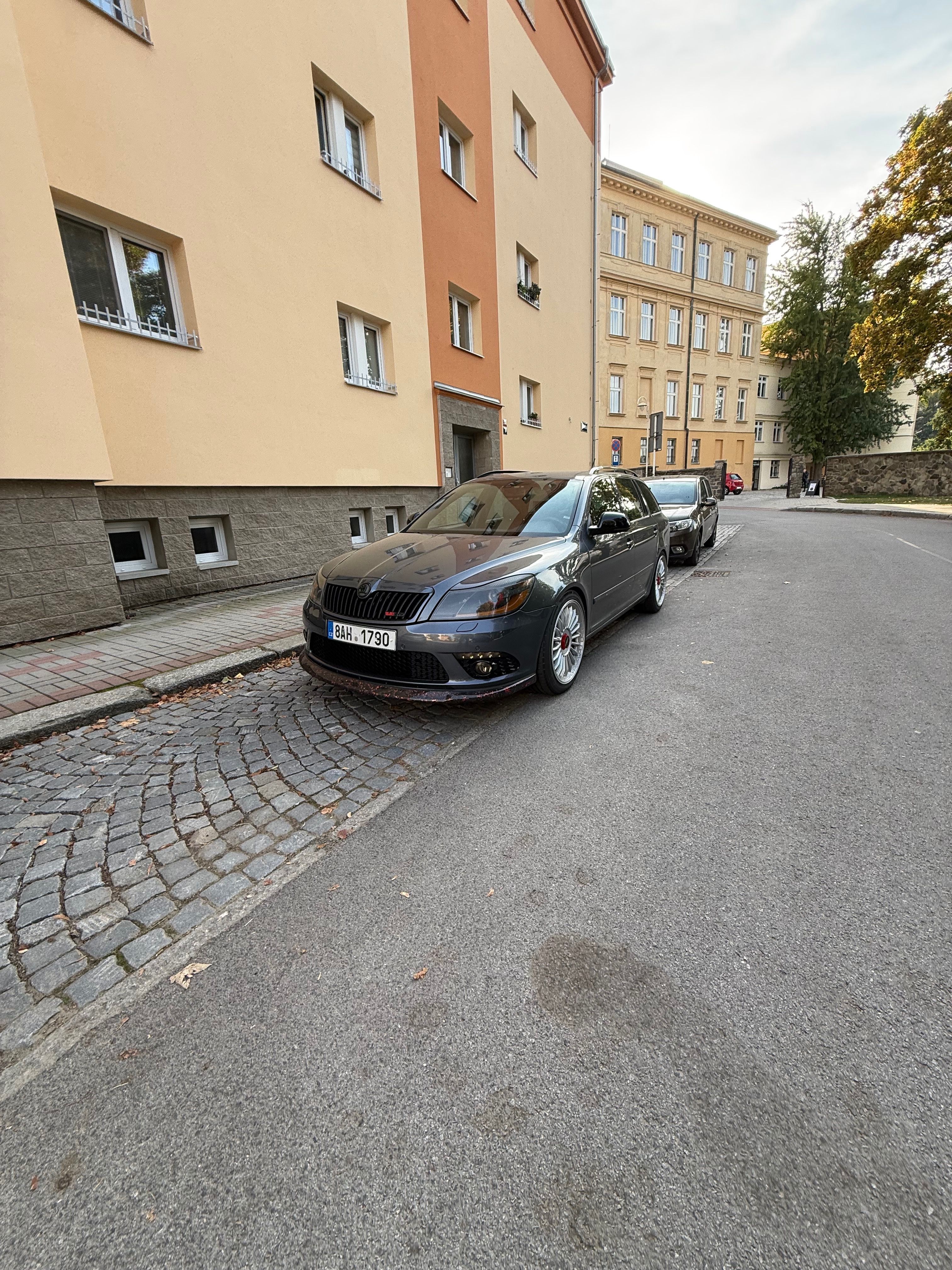 Škoda Octavia, Škoda Octavia 2fl 2.0 tsi