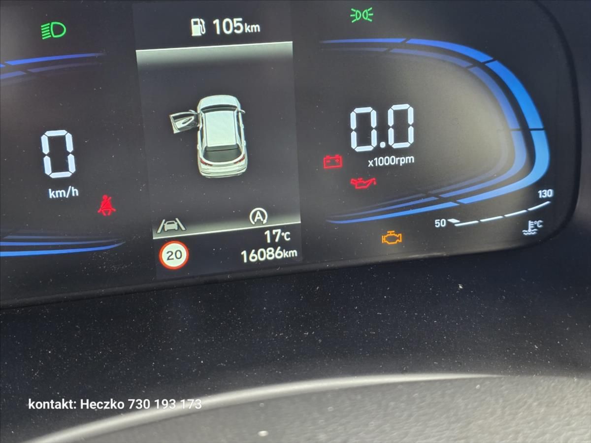 Hyundai i30, 1,5 CVVT Comfort 71KW - fotka 5