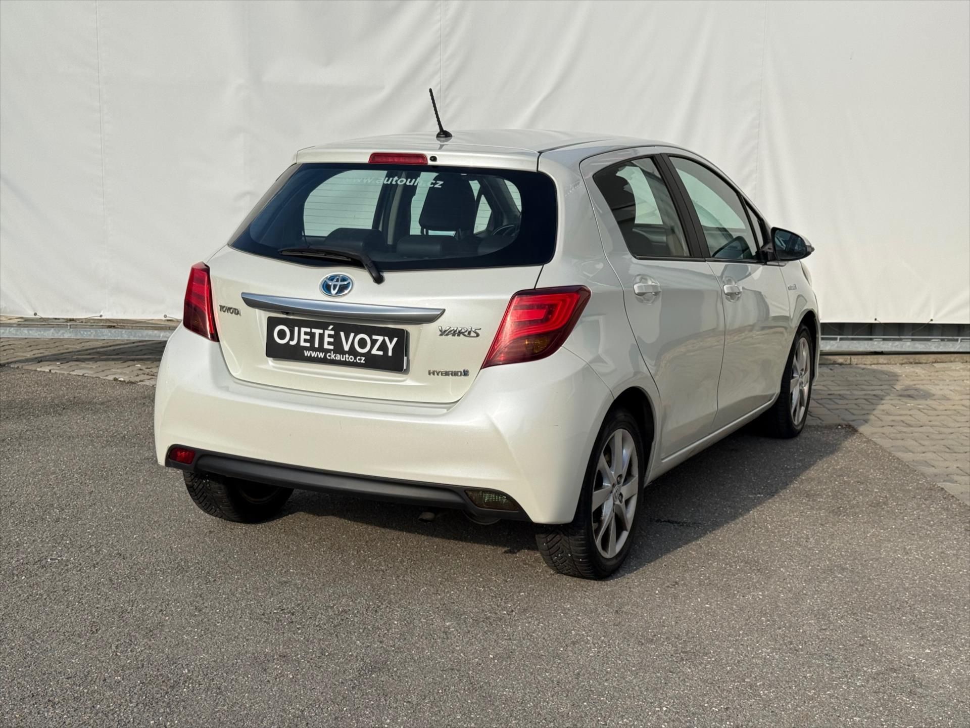 Toyota Yaris, 1,5 Style+Senso - fotka 4