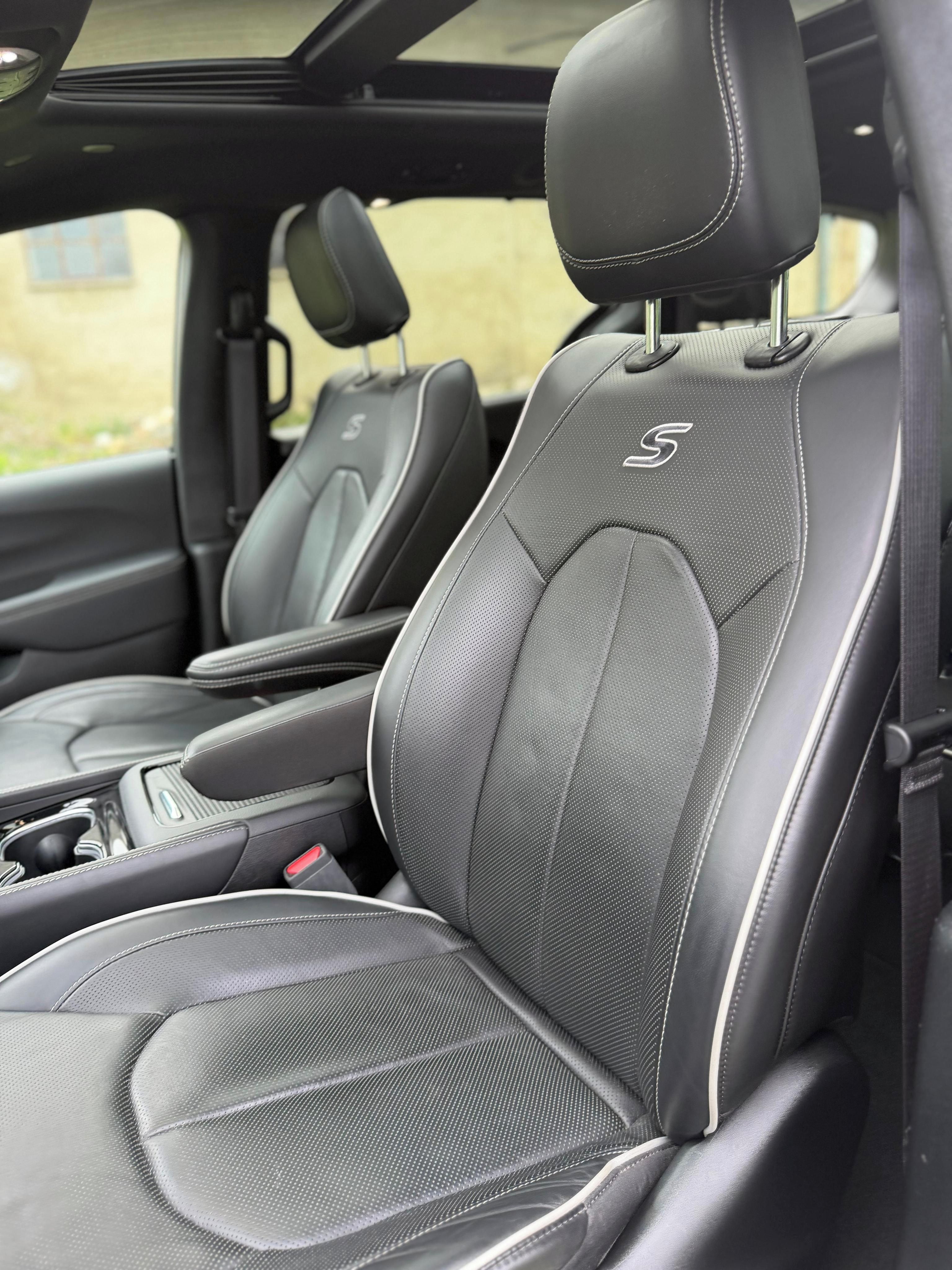 Chrysler Pacifica, Limited S - fotka 4