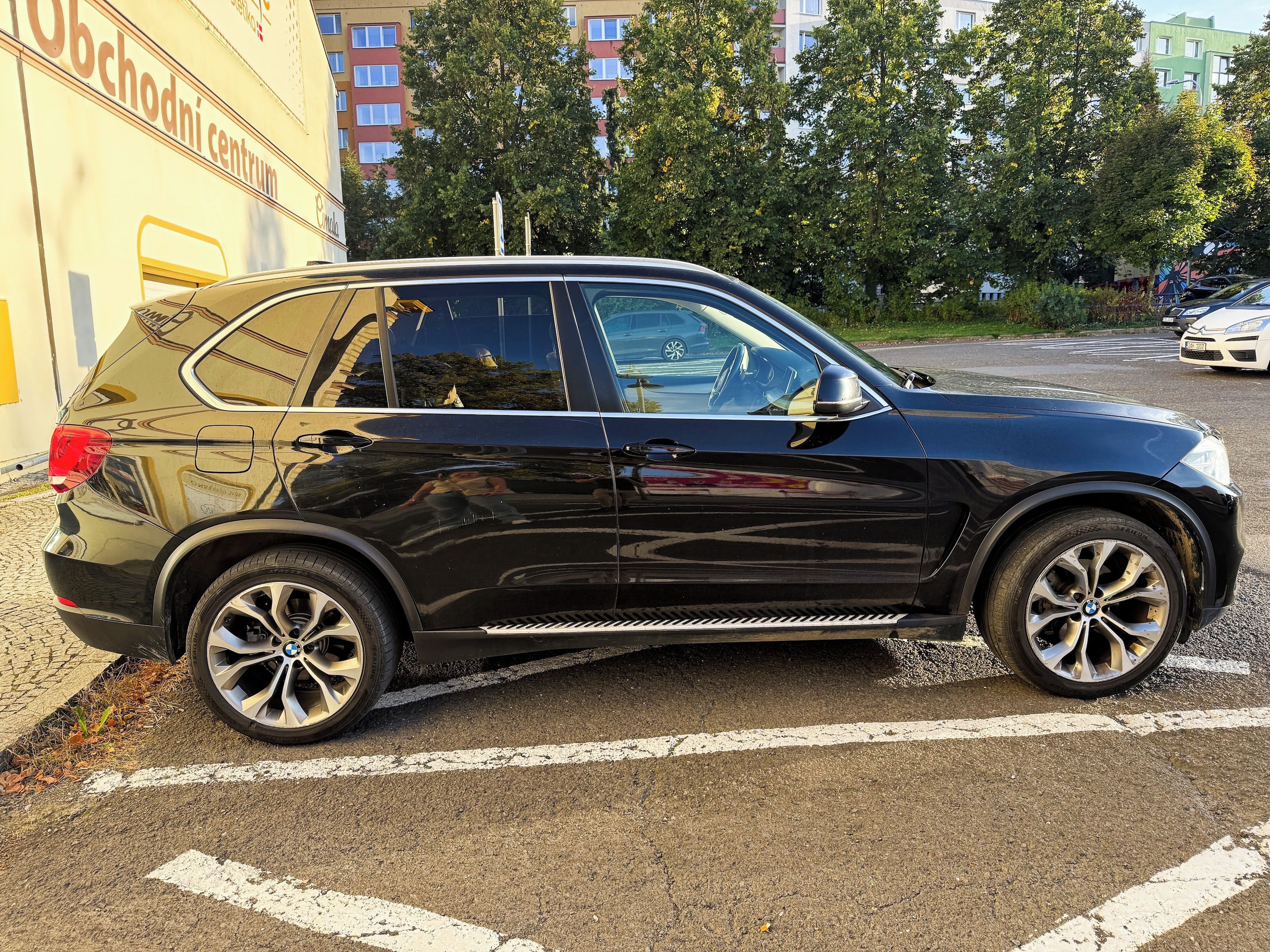 BMW X5, BMW X5, 3,0 30d 190kW xDrive - fotka 5