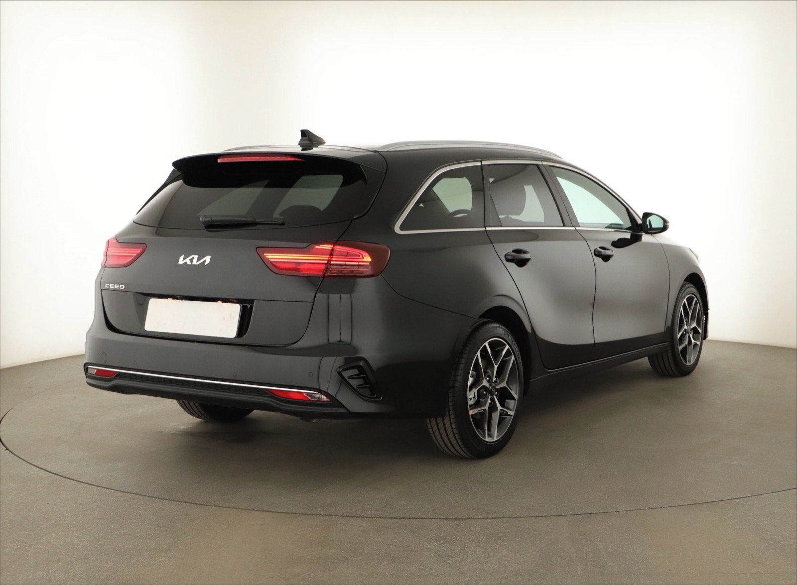Kia Cee´d, 1.5 T-GDI, Top, Navigace - fotka 5