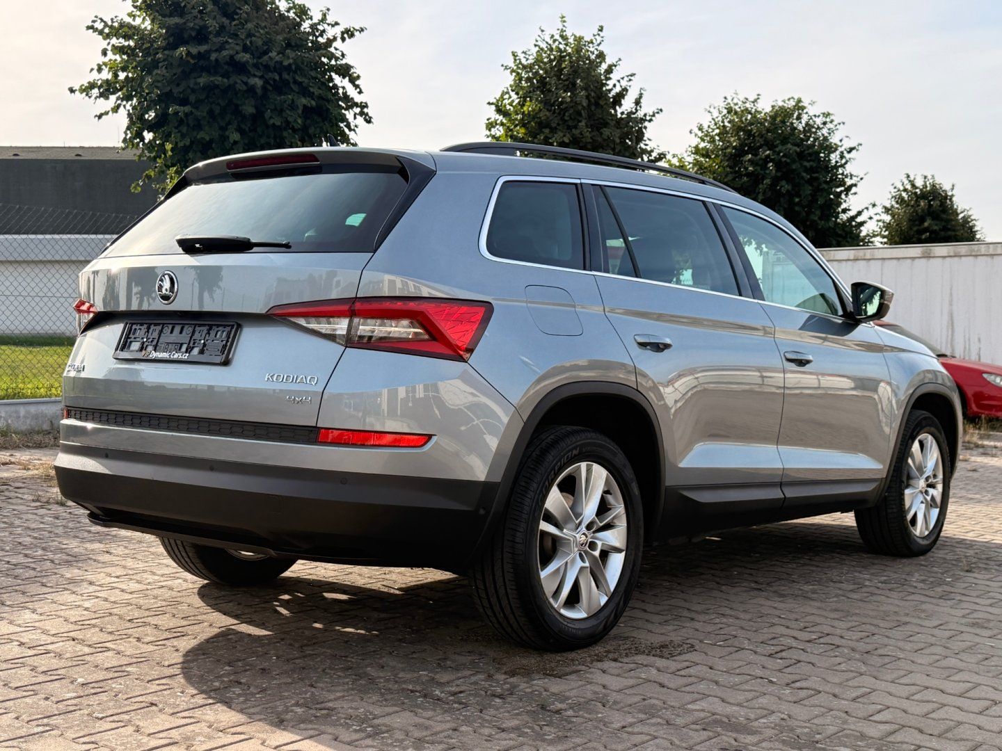 Škoda Kodiaq, 2.0 TDI DSG 4x4 XEN NAVI - fotka 5