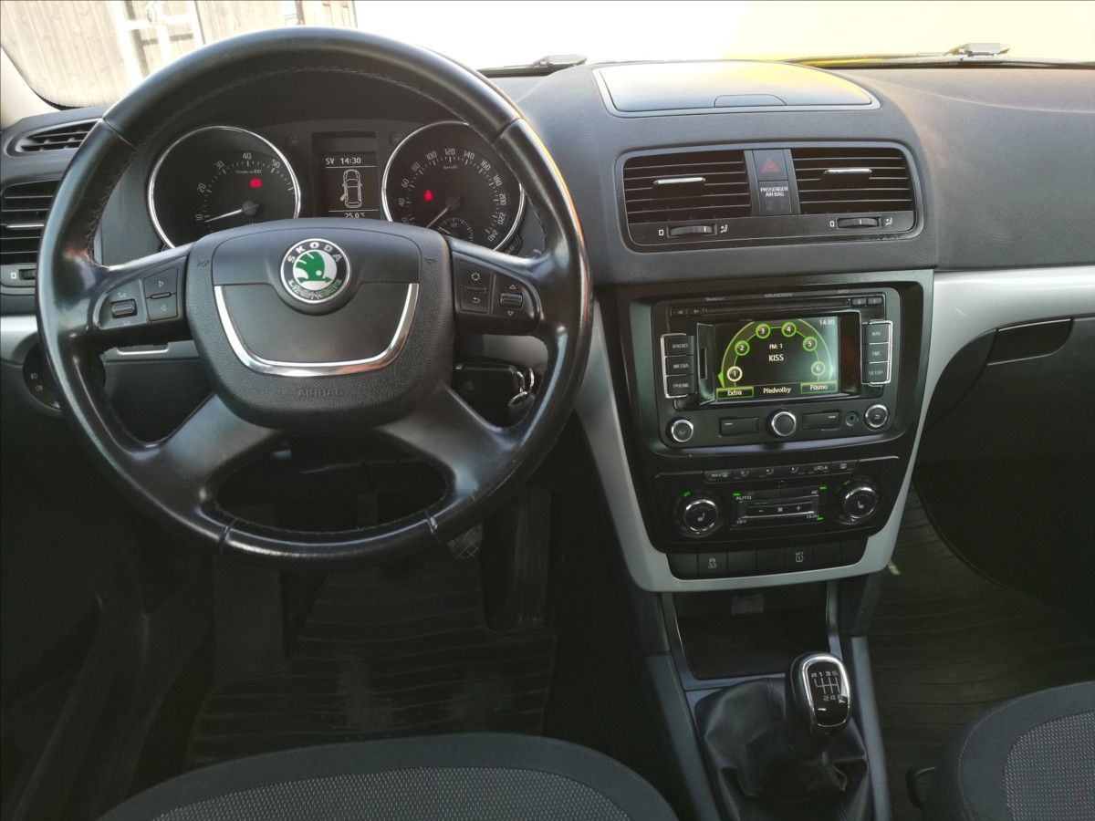Škoda Yeti, 1,2 TSI Ambiente - fotka 4