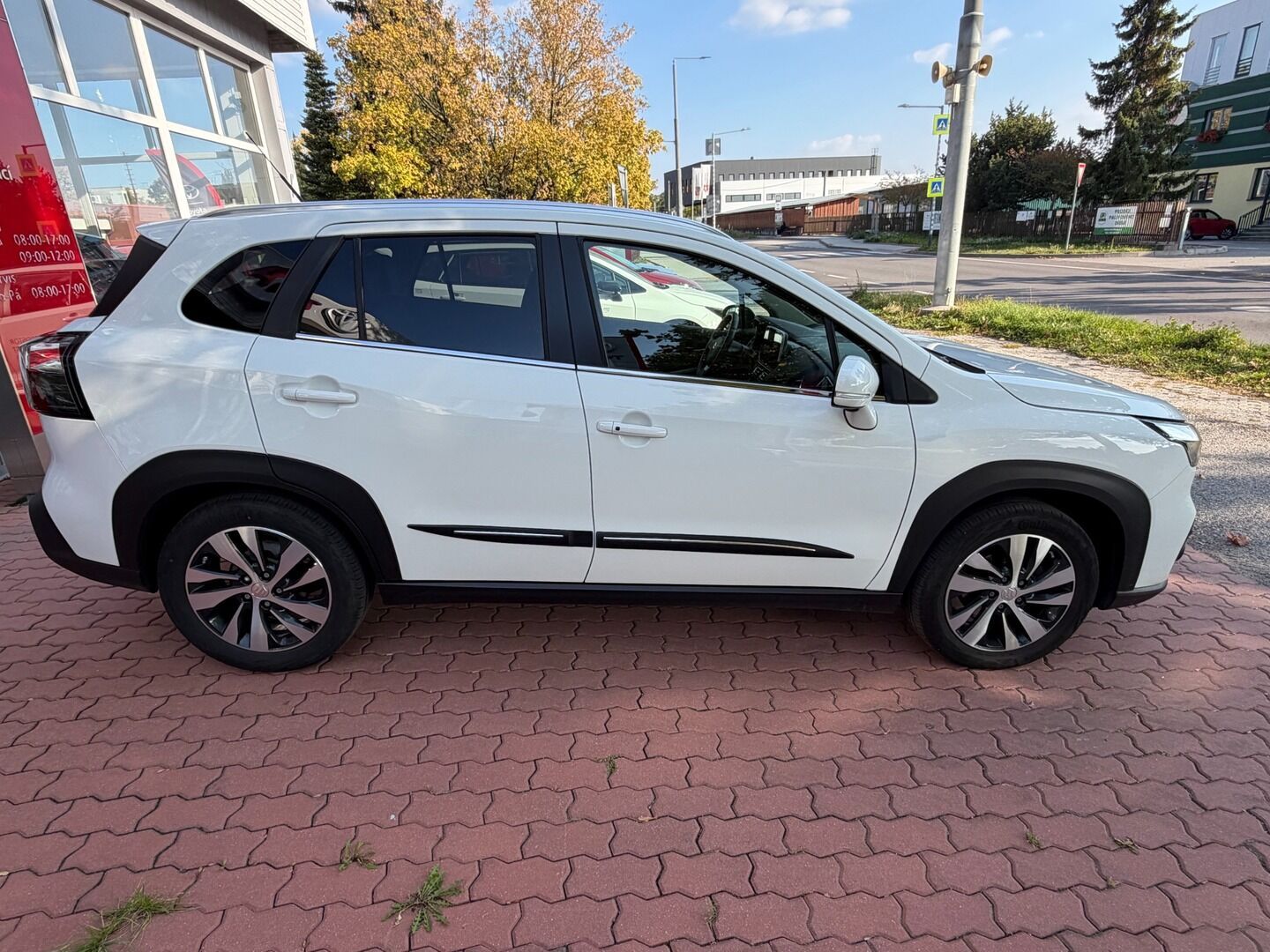 Suzuki SX4 S-Cross, 1,4 BoosterJet Elegance 4x4 - fotka 5