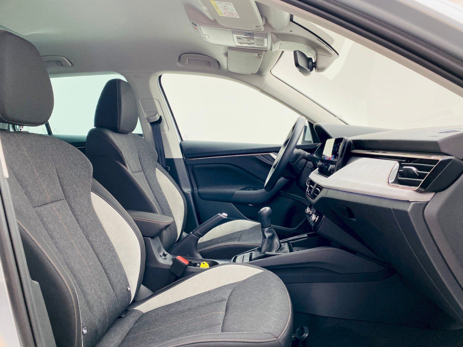 Škoda Kamiq, 1.0 TSI 85kW Top Selection - fotka 6
