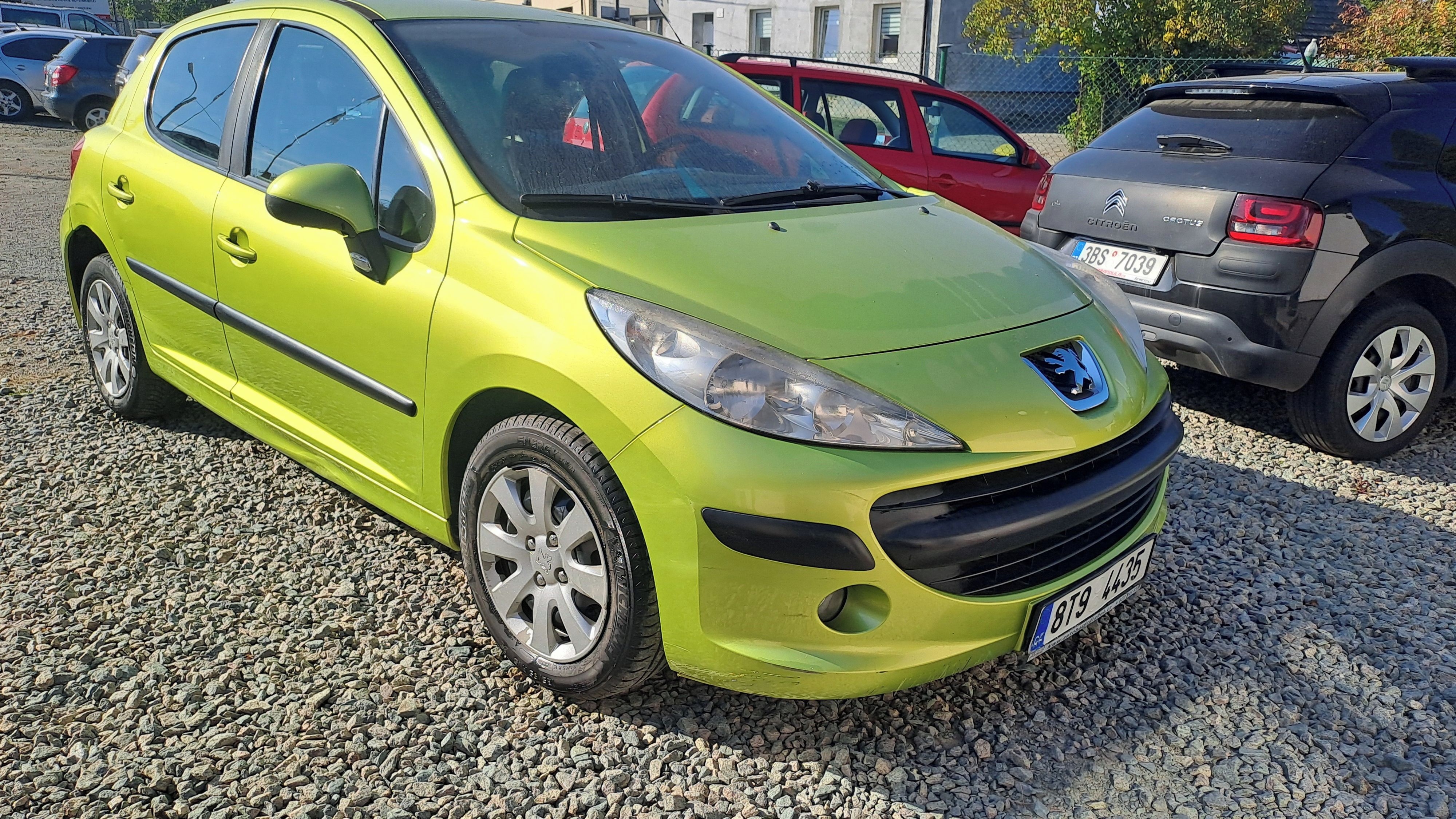 Peugeot 207, 1,4 i, 5 DVÉŘ,6X AIRBAG,KLIMA - fotka 6