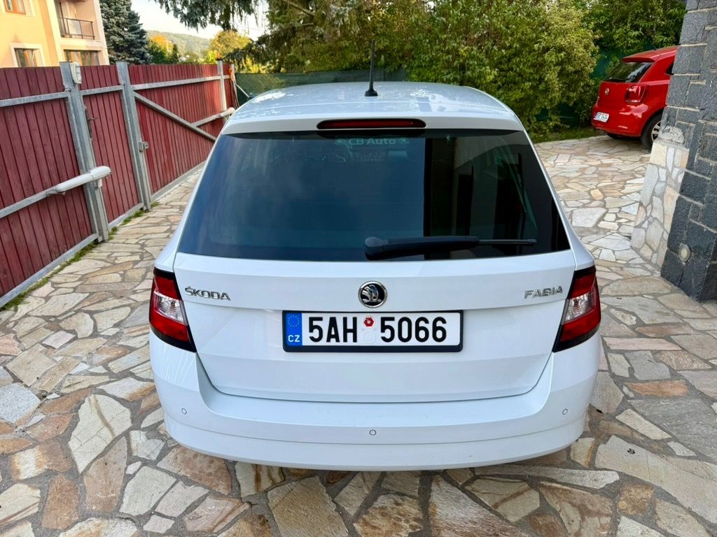 Škoda Fabia, 1.2 TSI 66KW STYLE - fotka 5