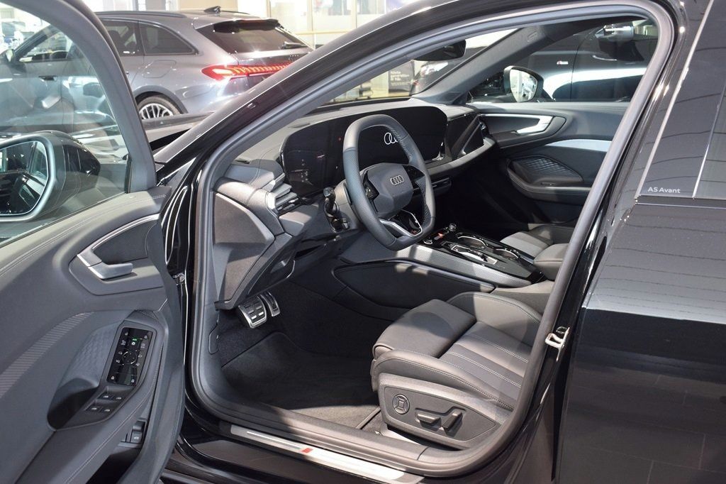 Audi A5, e-hybrid q S-Line Tech+ Matrix - fotka 4