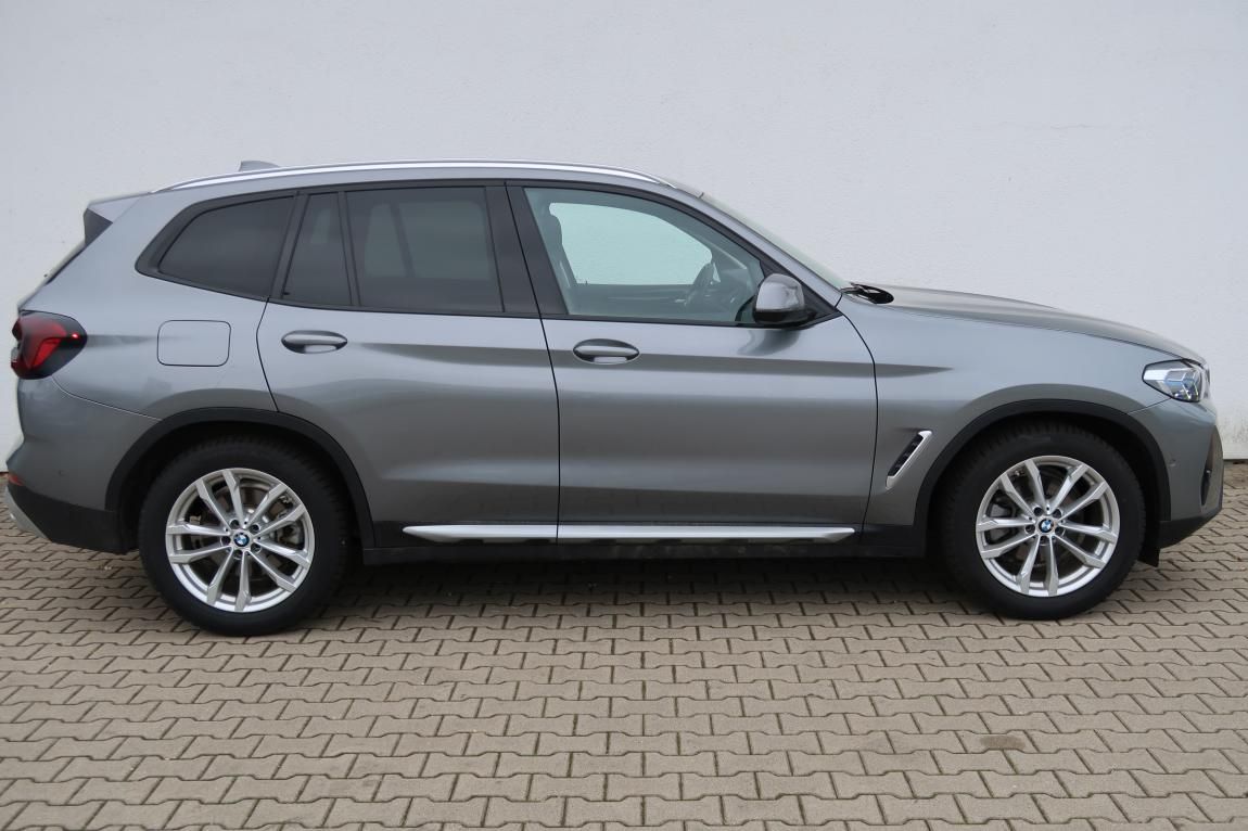 BMW X3, xDrive20d - fotka 5