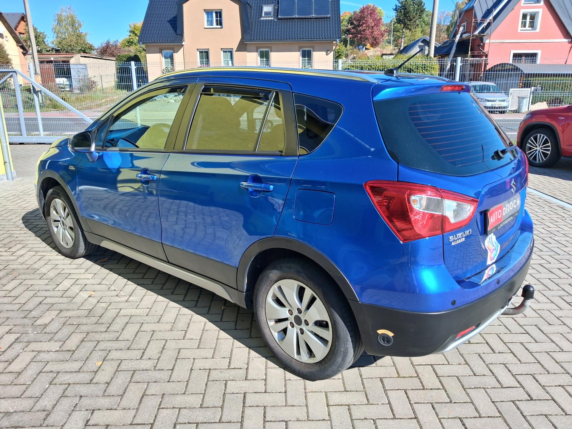 Suzuki SX4 S-Cross, 1,6i 88kw LPG 4x4 NAVI 2x KOLA - fotka 5