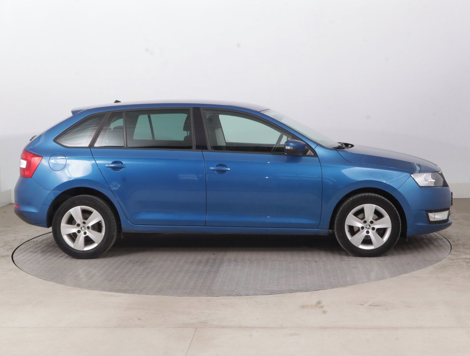Škoda Rapid, 1.2 TSI, Klima, El. okna - fotka 6