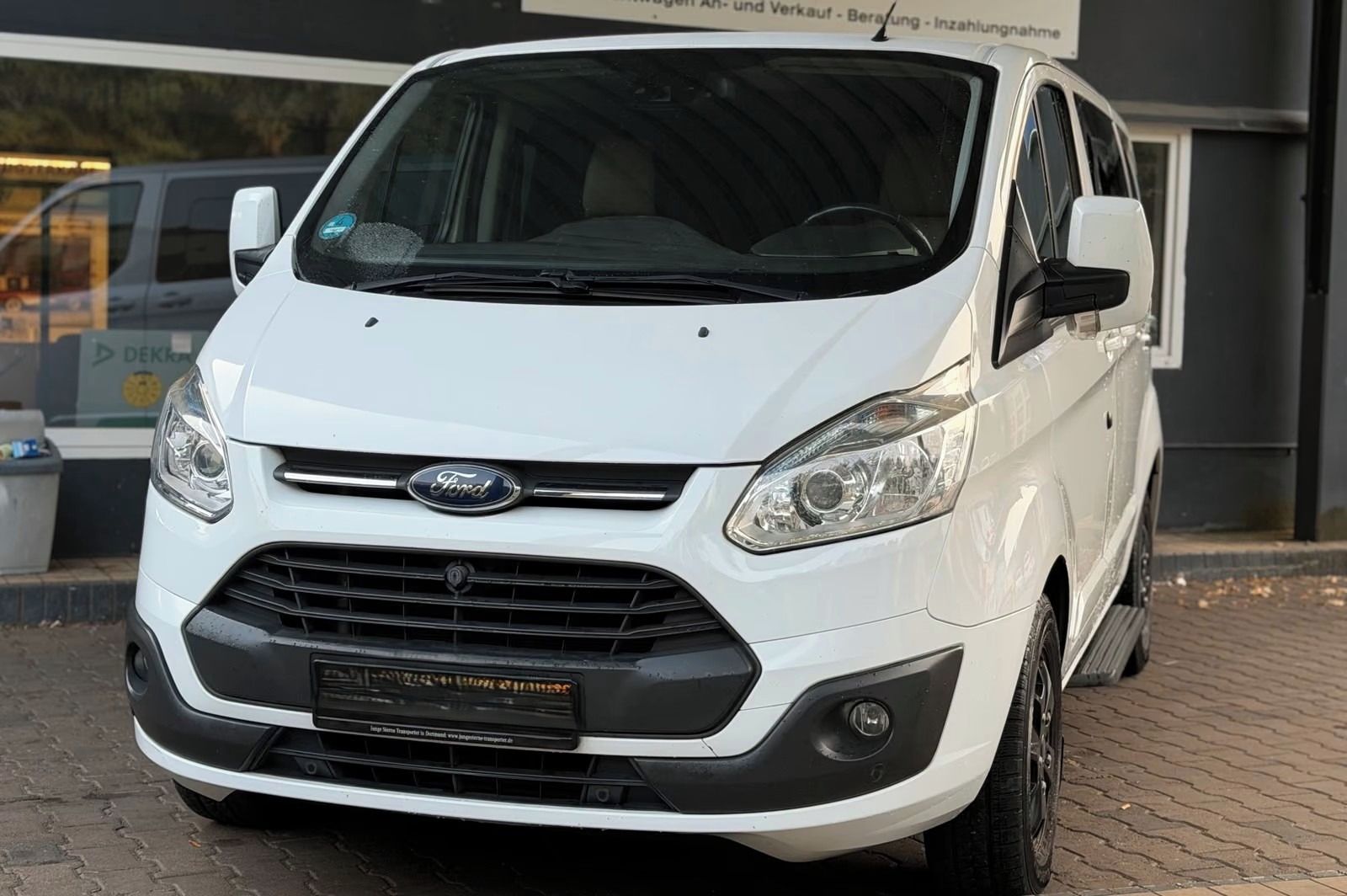 Ford Tourneo Custom, TITANIUM 8MÍST KAMERA KŮŽE PDC - fotka 3