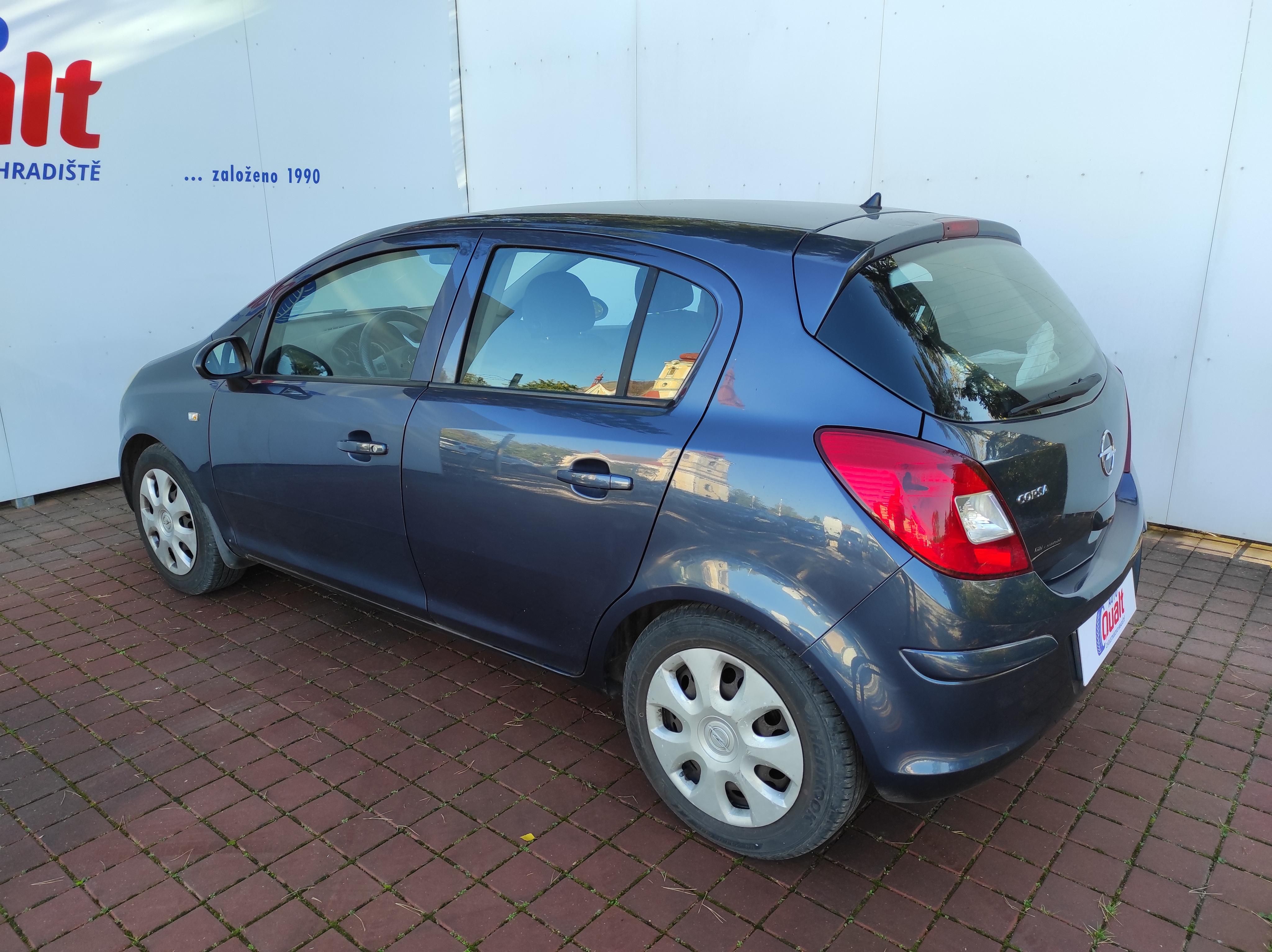Opel Corsa, 1.2 KLIMATIZACE, SERVISKA - fotka 6