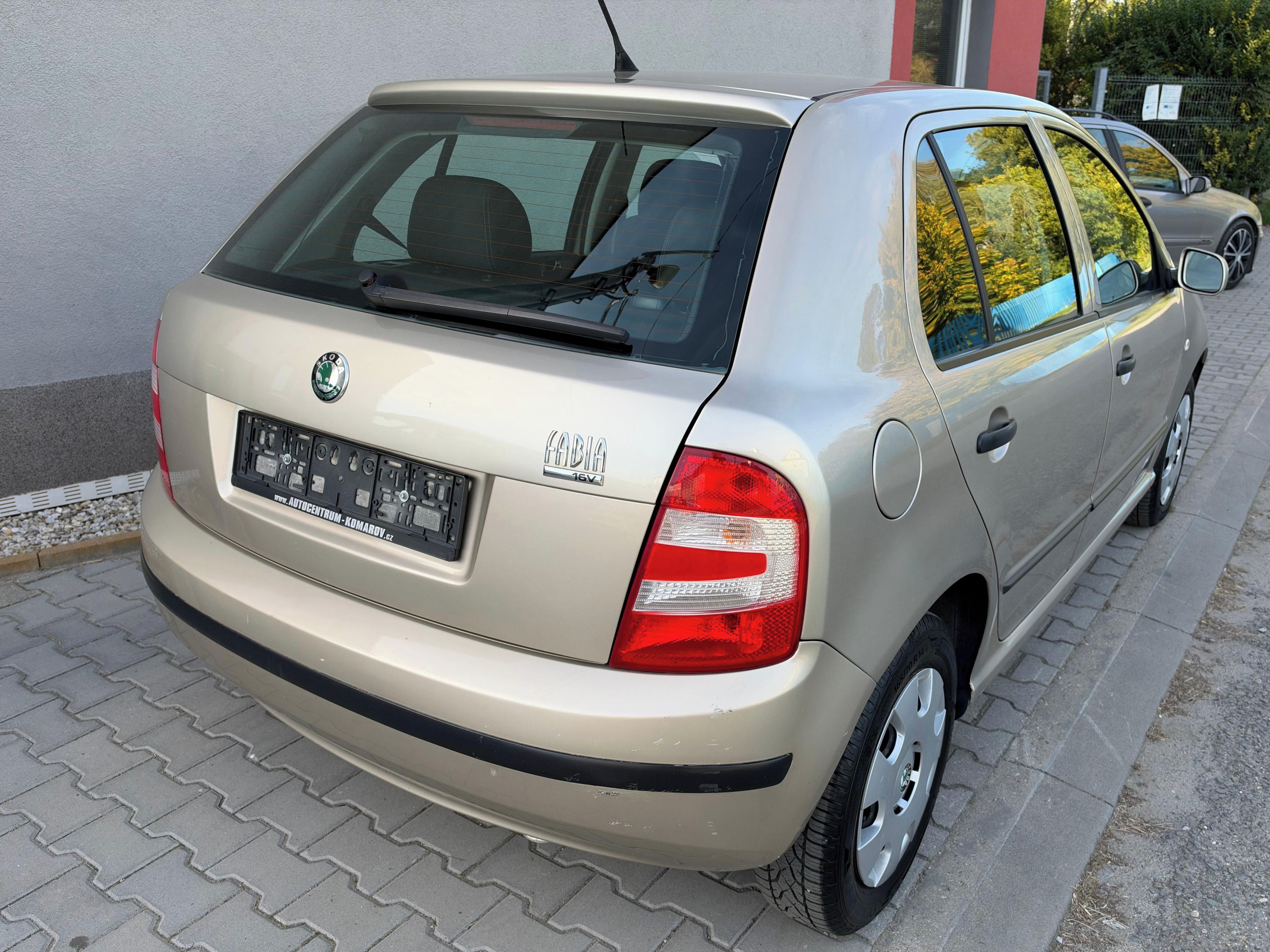 Škoda Fabia, 1.4 16V 55Kw Klimatizace - fotka 5