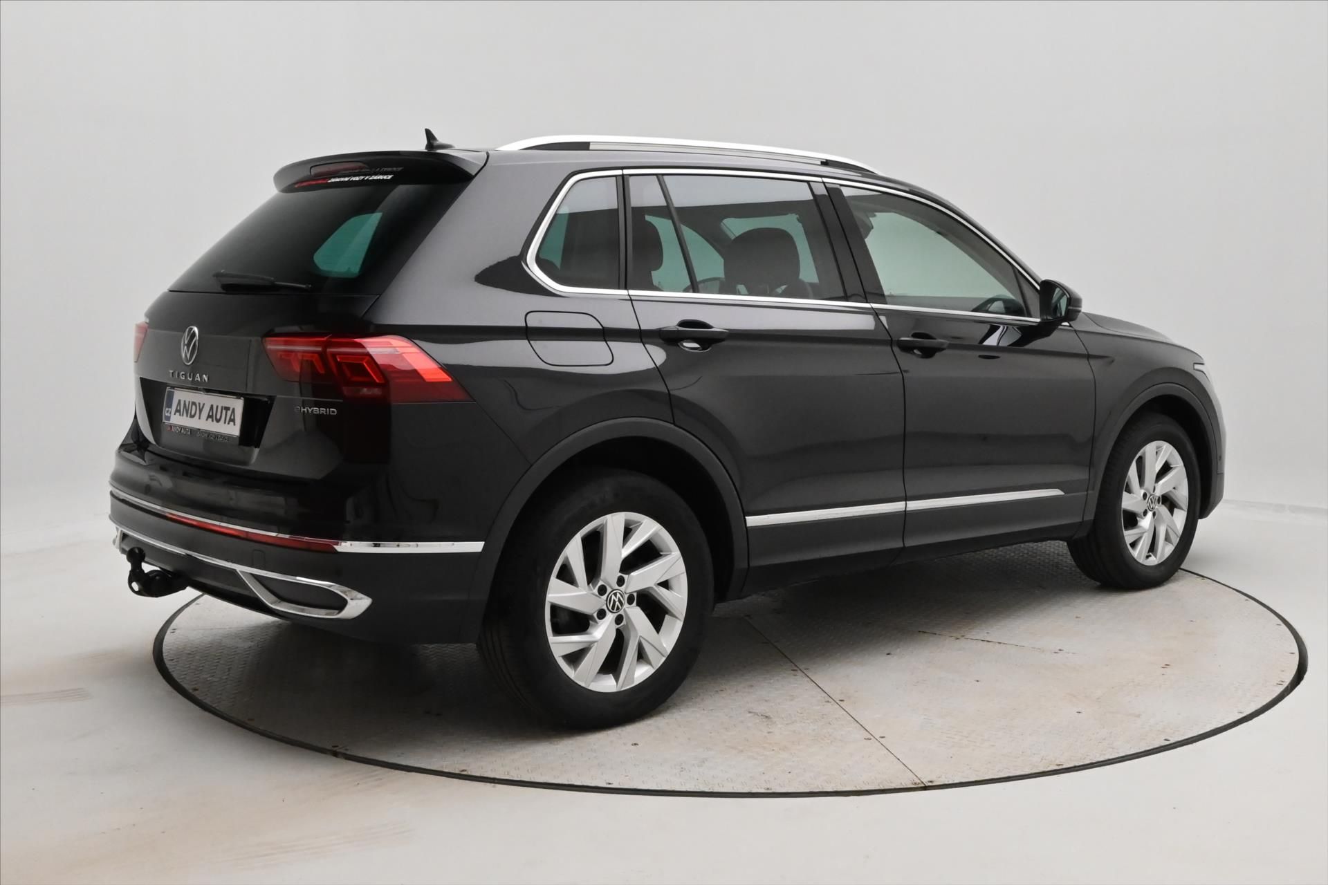 Volkswagen Tiguan, 1,4 TSI eHybrid 110kW DSG Záru - fotka 5