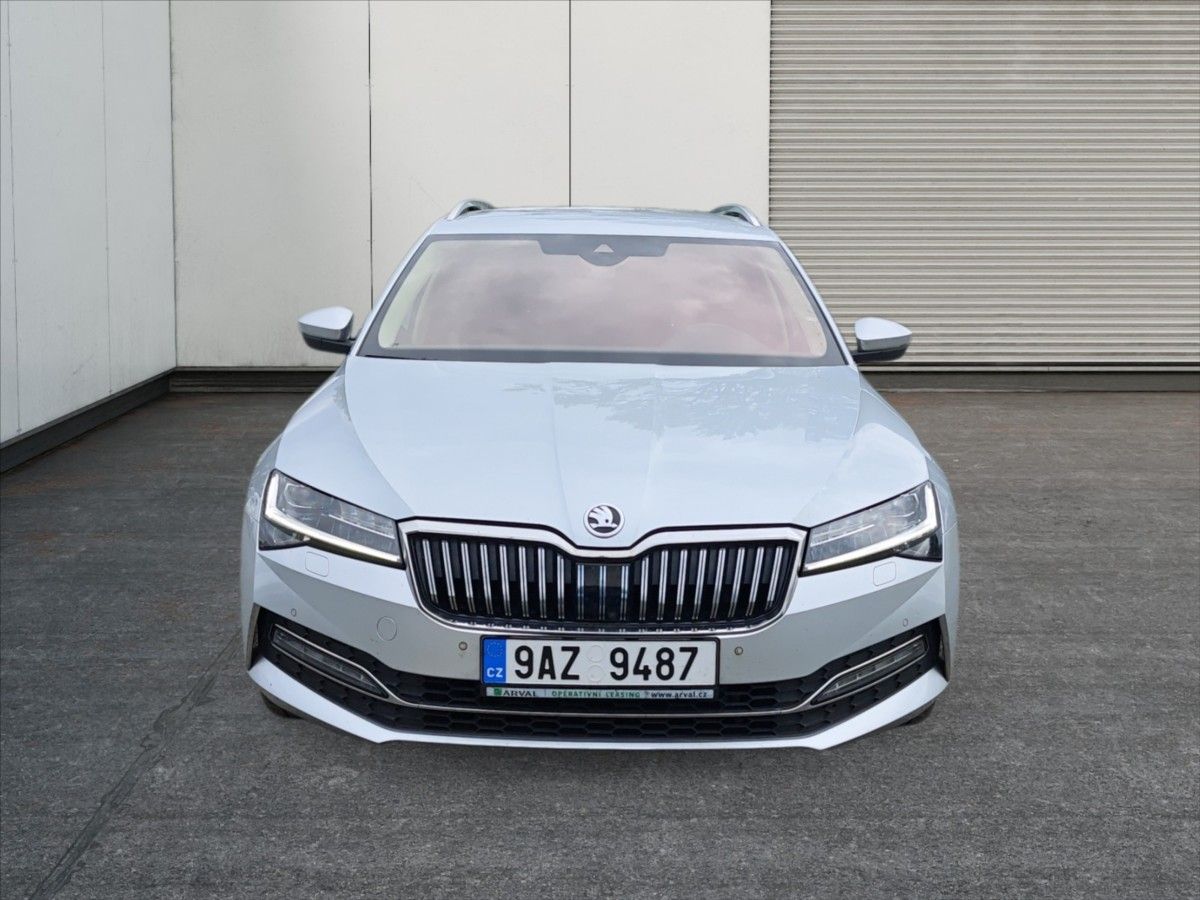 Škoda Superb, 2,0 TDI 147 4x4 L&K DSG - fotka 3