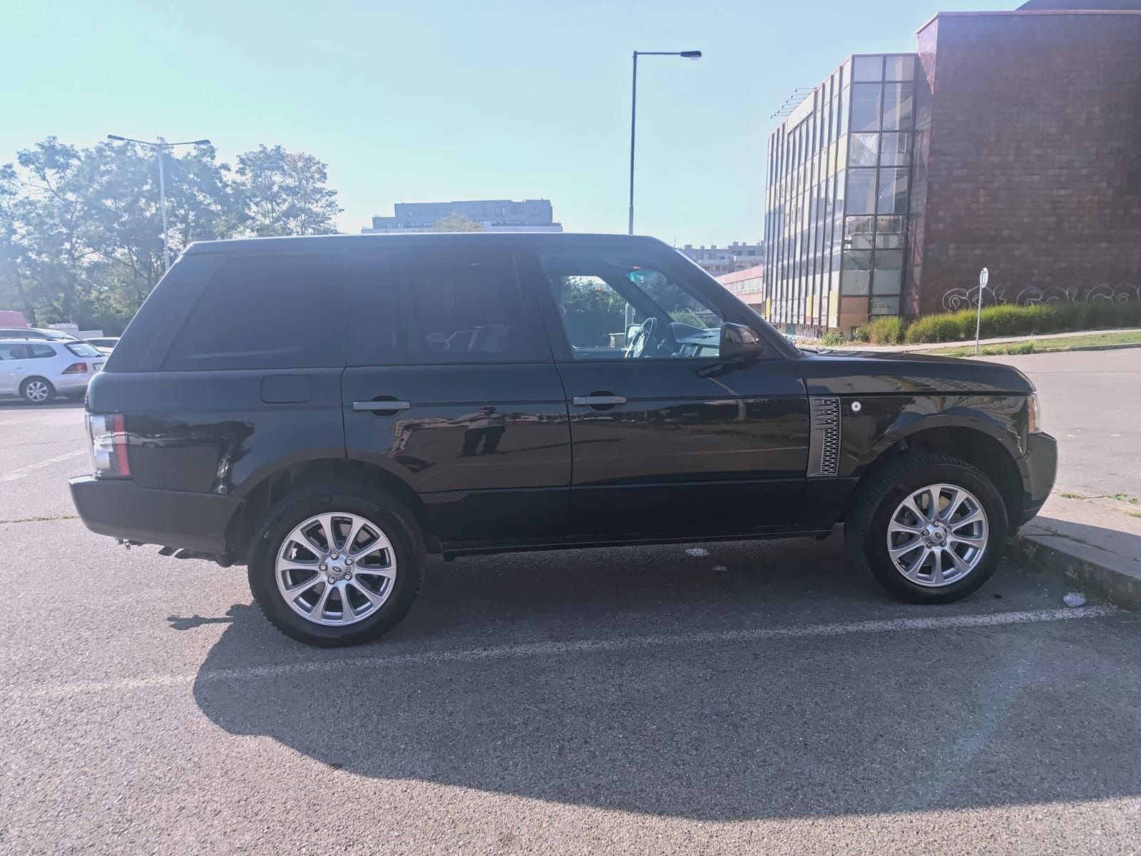 Land Rover Range Rover, TDV8 HSE - fotka 4