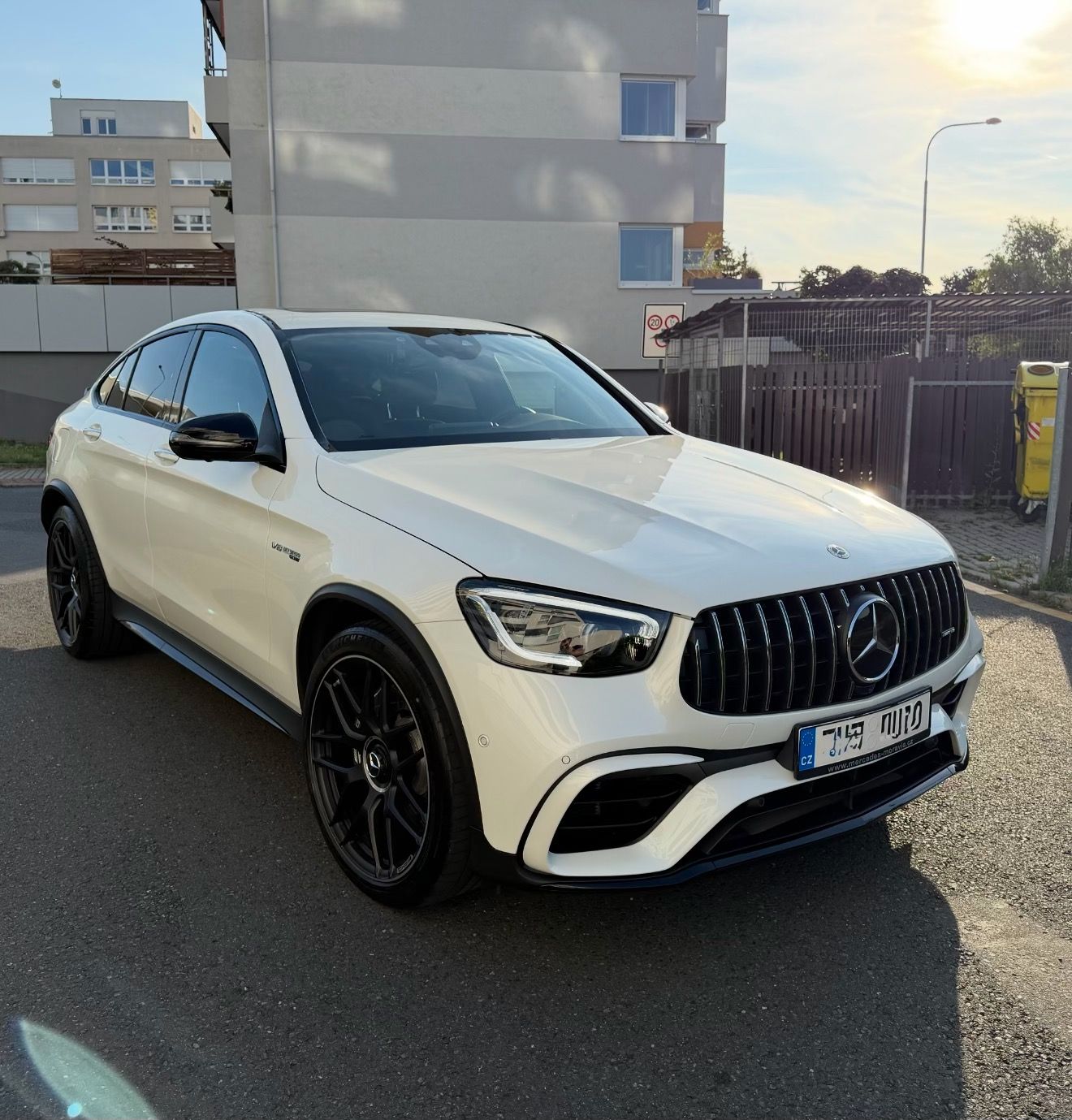 Mercedes-Benz GLC, Mercedes AMG GLC 63 Coupé - fotka 2