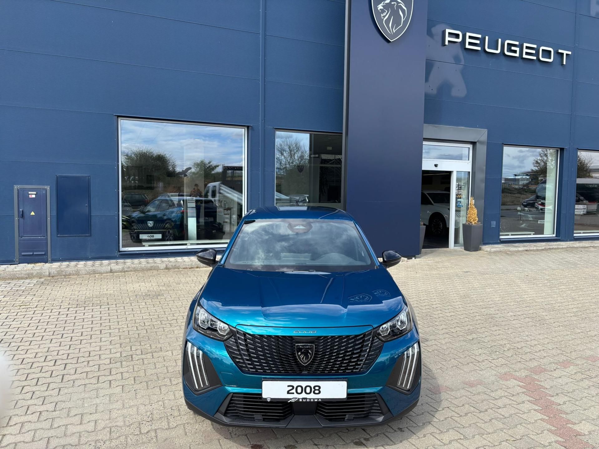 Peugeot 2008, BUSINESS Elektromotor 115 kW - fotka 2